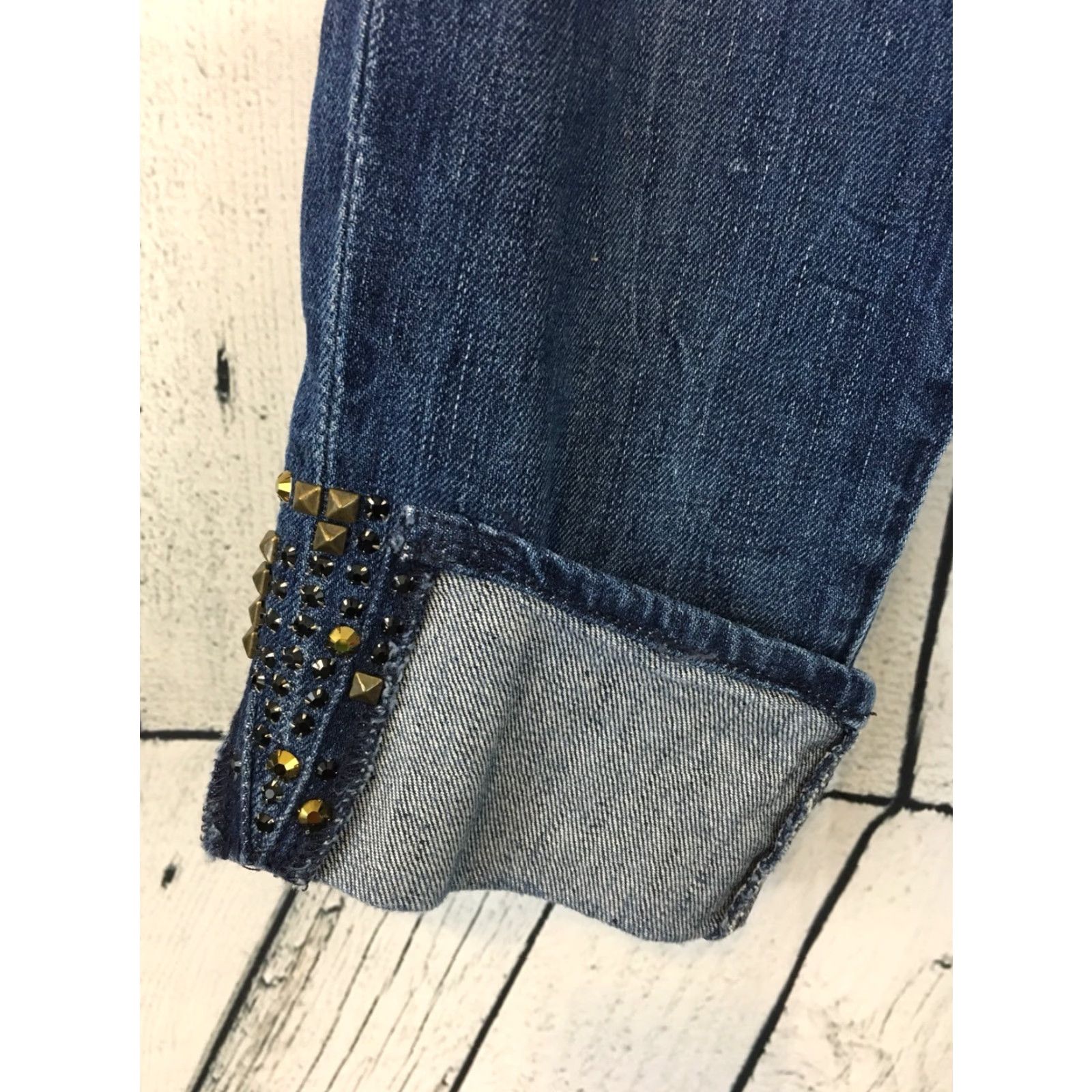 7 For All Mankind VINTAGE 7 FOR ALL MANKIND 7FAM Cropped Embellished Button Fly Jeans Women's Size 27 Size 27" / US 4 / IT 40 - 3 Thumbnail