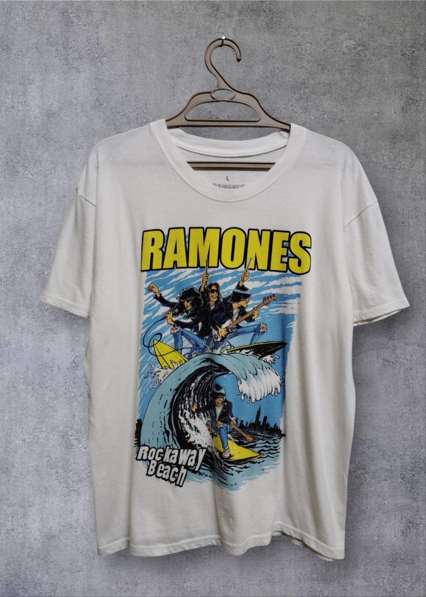 Band Tees RAMONES BAND T-SHIRT Size US L / EU 52-54 / 3 - 2 Thumbnail