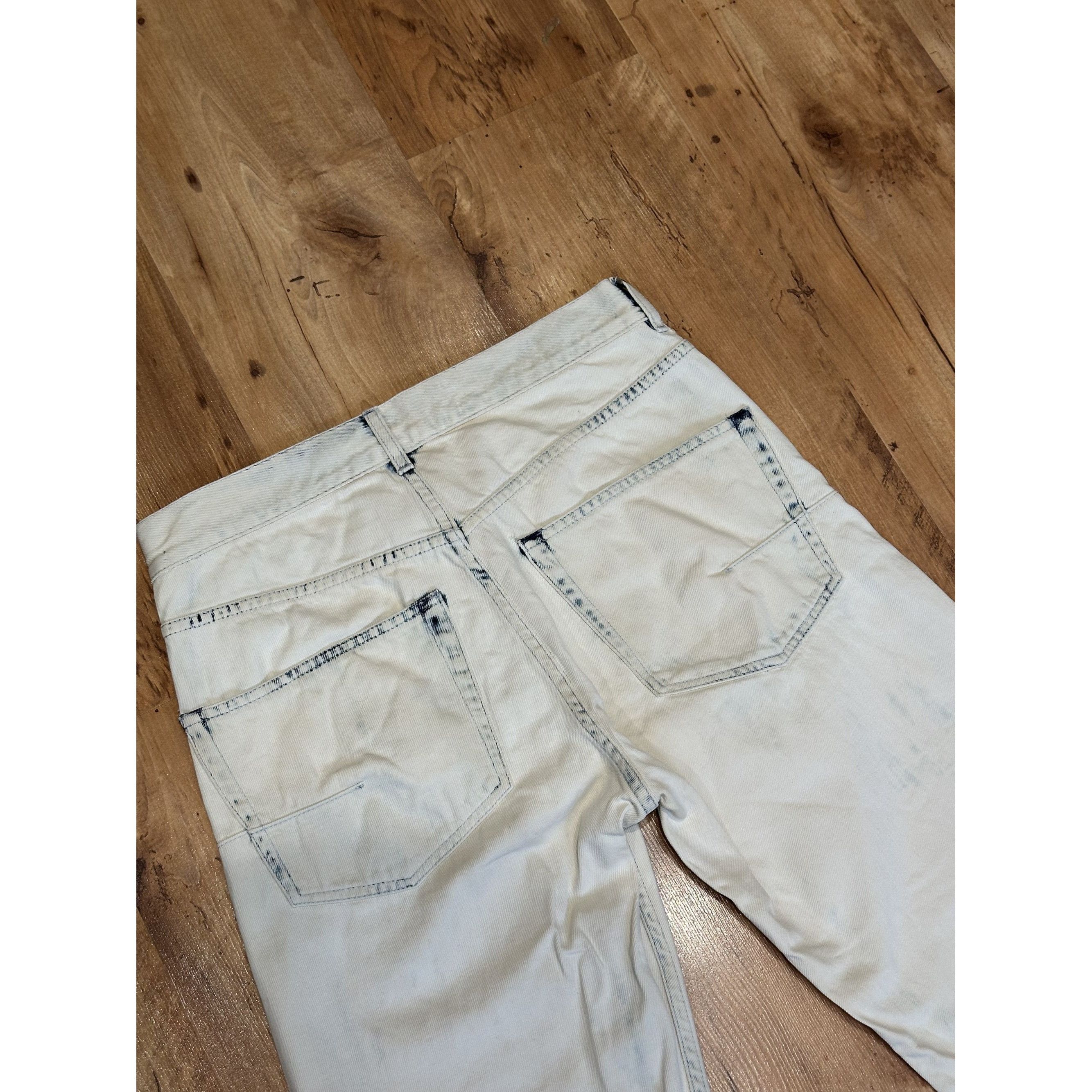 Dior Christian Dior Bleached Denim Jeans F34 Bee Logo Graphic Jea Size 34" / US 12 / IT 48 - 4 Thumbnail