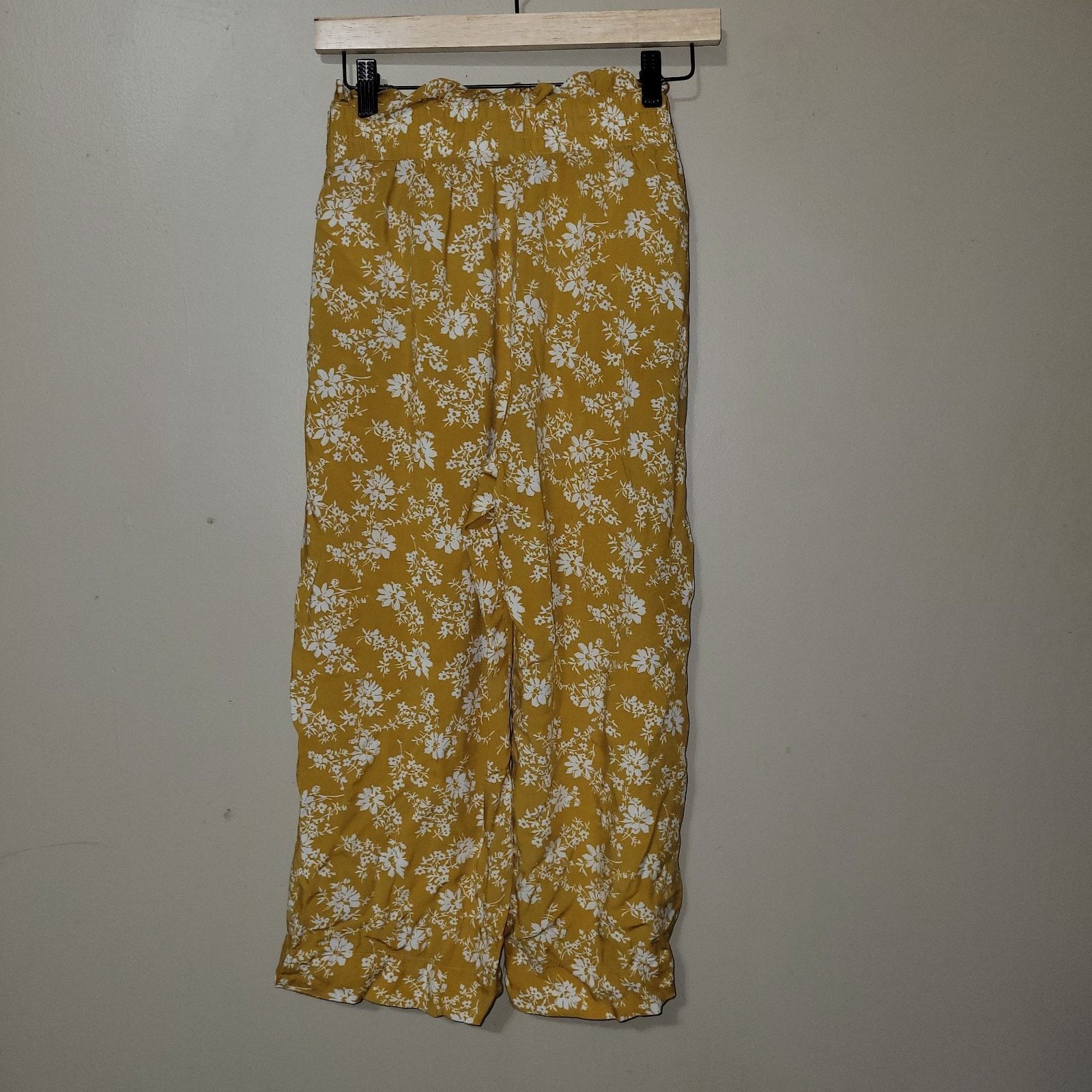 Abercrombie & Fitch Abercrombie & Fitch Flowers Floral Mustard Wide Leg Pants S Size 28" / US 6 / IT 42 - 7 Thumbnail