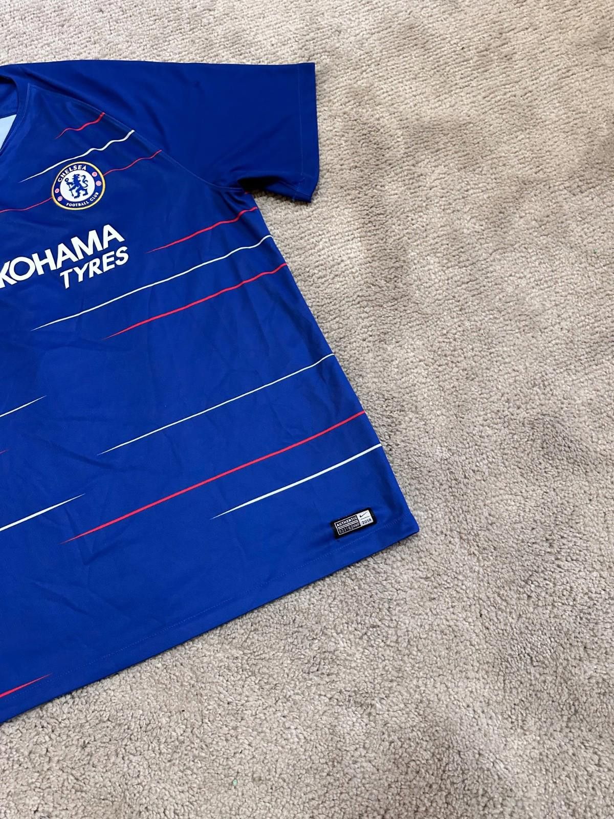 Nike CHELSEA 2018/2019 HOME FOOTBALL SHIRT SOCCER JERSEY NIKE XXL Size US XXL / EU 58 / 5 - 2 Thumbnail