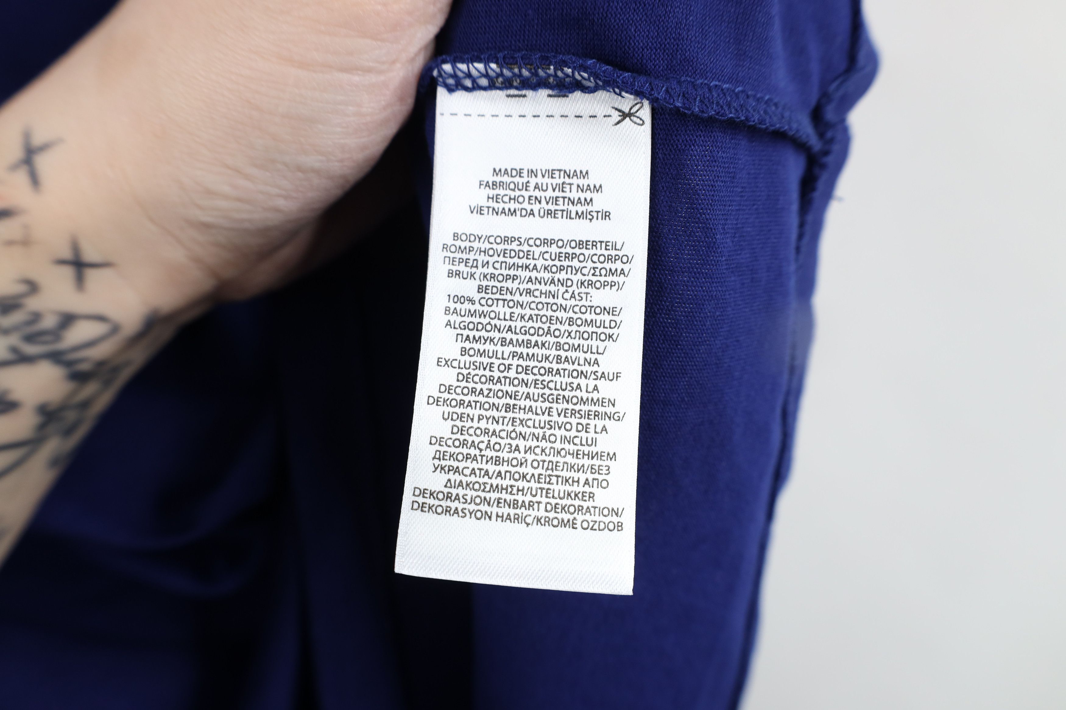 Ralph Lauren × Vintage Y2K Ralph Lauren Soft Cotton Touch Short Sleeve T-Shirt Blue Size US L / EU 52-54 / 3 - 8 Thumbnail