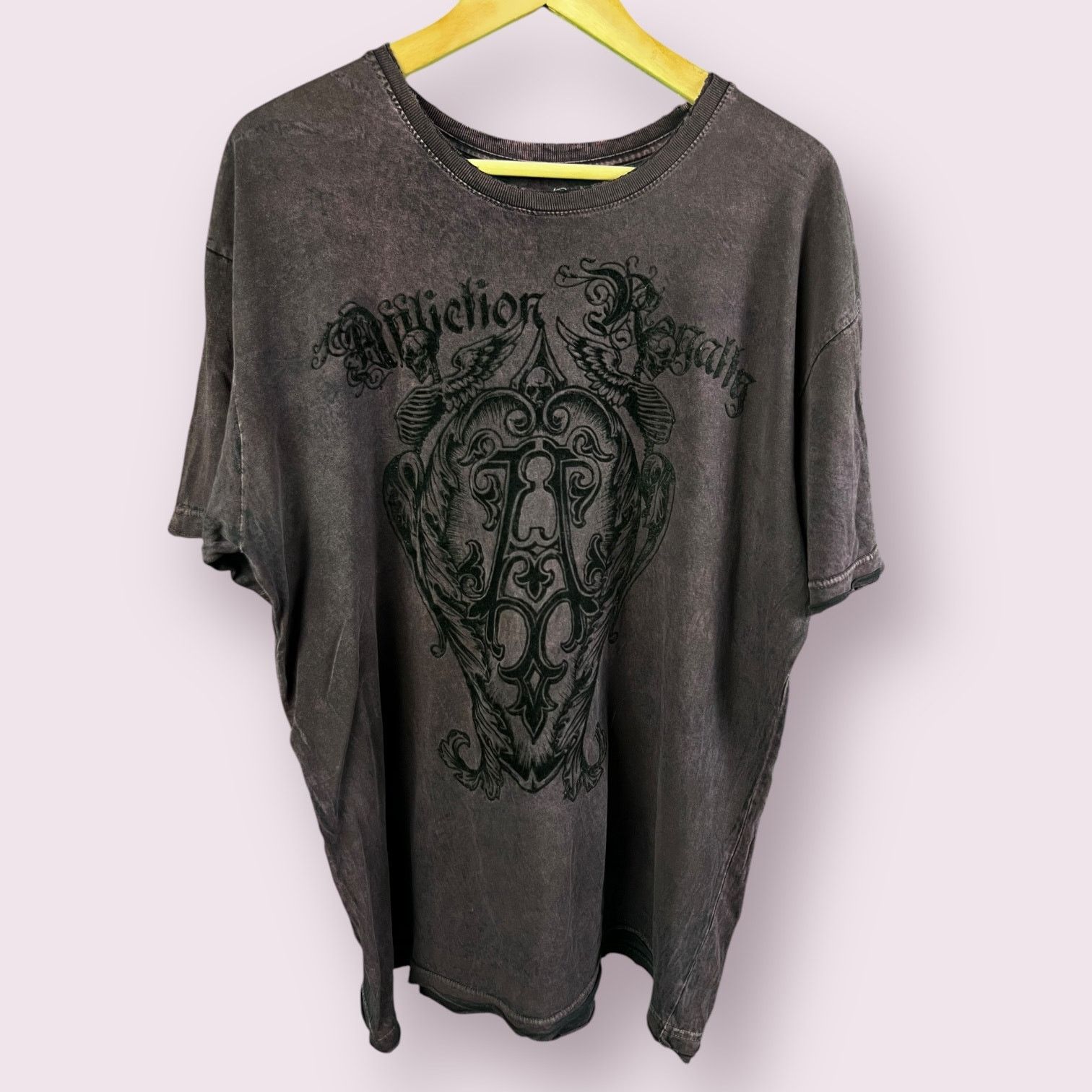 Affliction Men's AFFLICTION T-Shirt Sz XL Royalty Skulls Distressed Y2K Size US XL / EU 56 / 4 - 1 Thumbnail