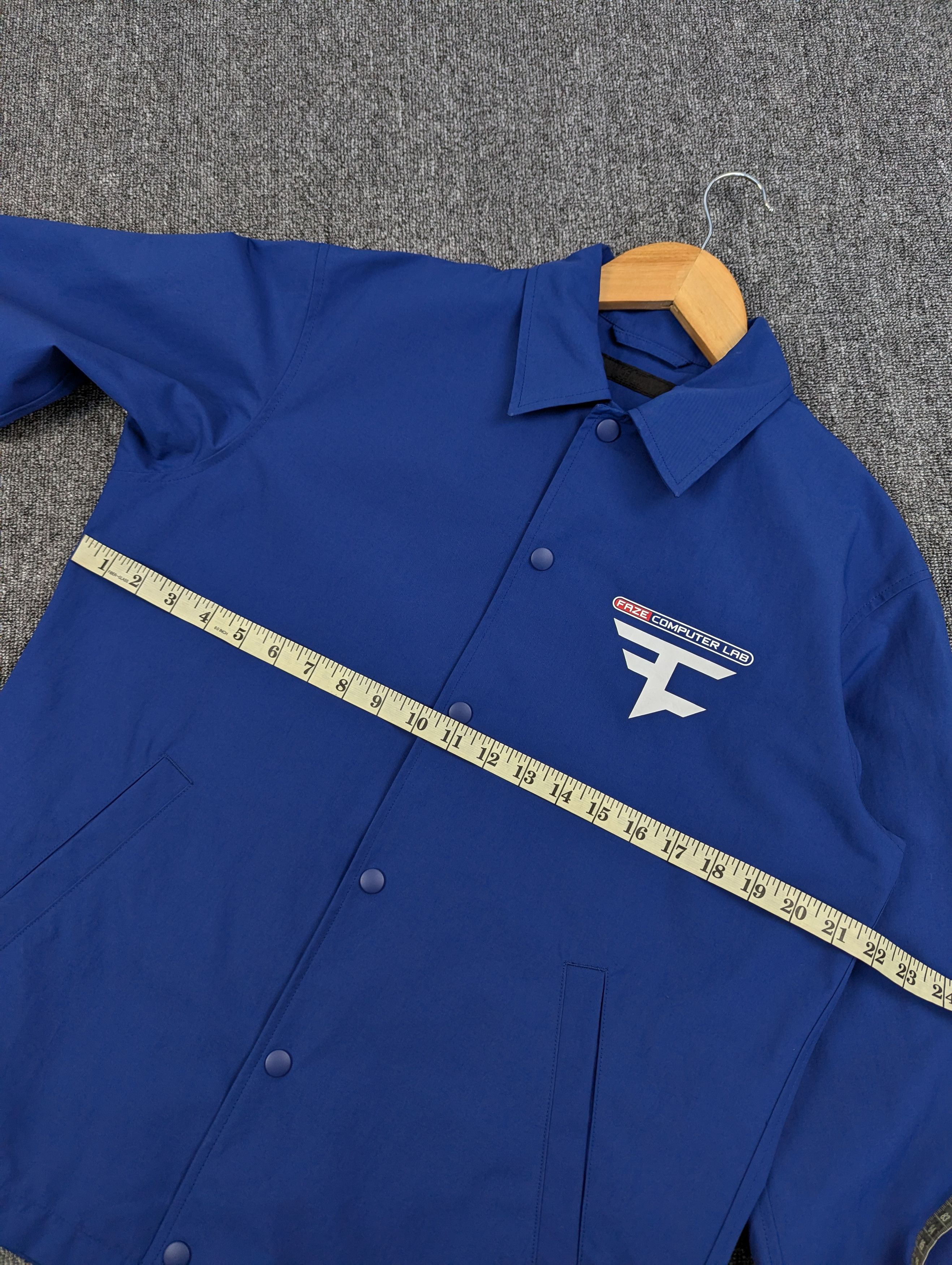 Uniqlo Uniqlo Faze Clan Computer Lab Coach Jacket Size S Size US S / EU 44-46 / 1 - 12 Thumbnail