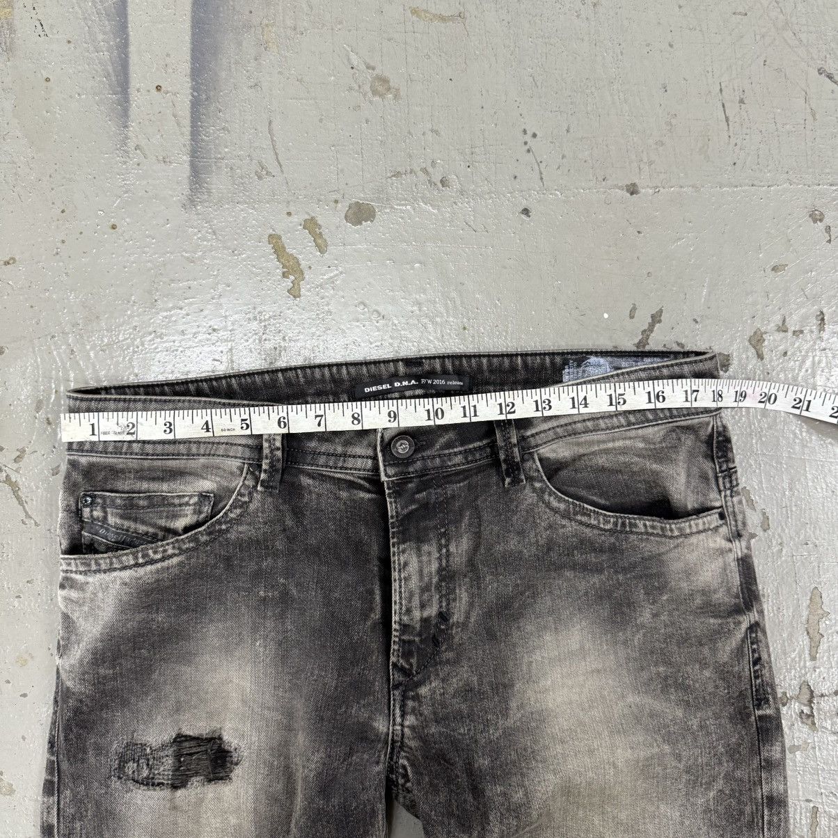 Diesel Diesel DNA FW2016 Thavar Jeans Distressed Denim Riot Punk Size US 34 / EU 50 - 8 Thumbnail