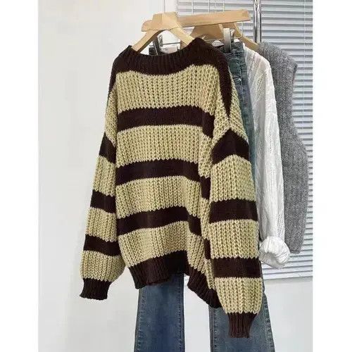 Japanese Brand Vintage v-neck striped knit sweater Size M / US 6-8 / IT 42-44 - 6 Thumbnail