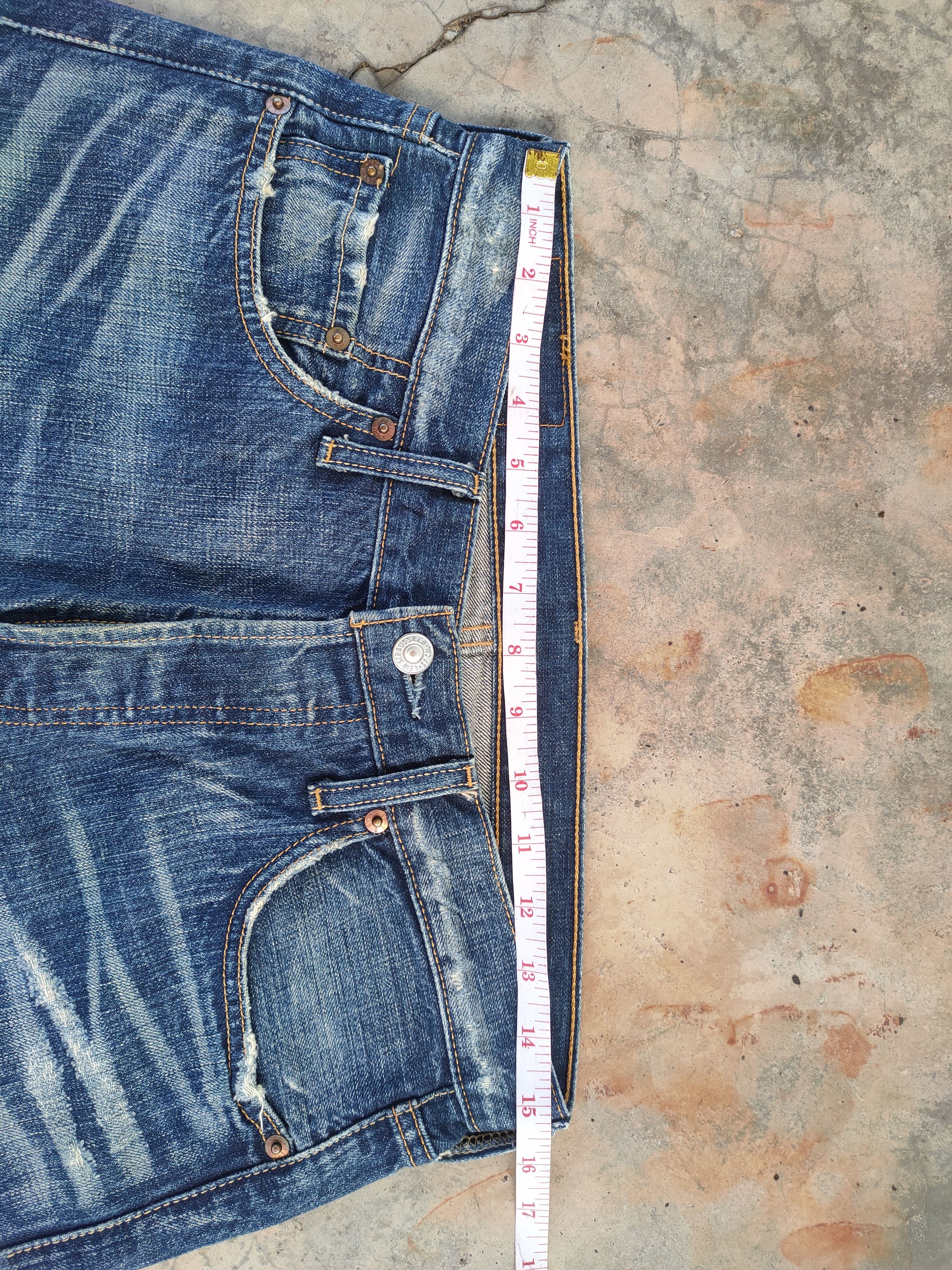 Levi's Vintage Clothing W30 VINTAGE LEVI'S 501 FADED DISTRESSED JEAN PANTS Size US 30 / EU 46 - 7 Thumbnail