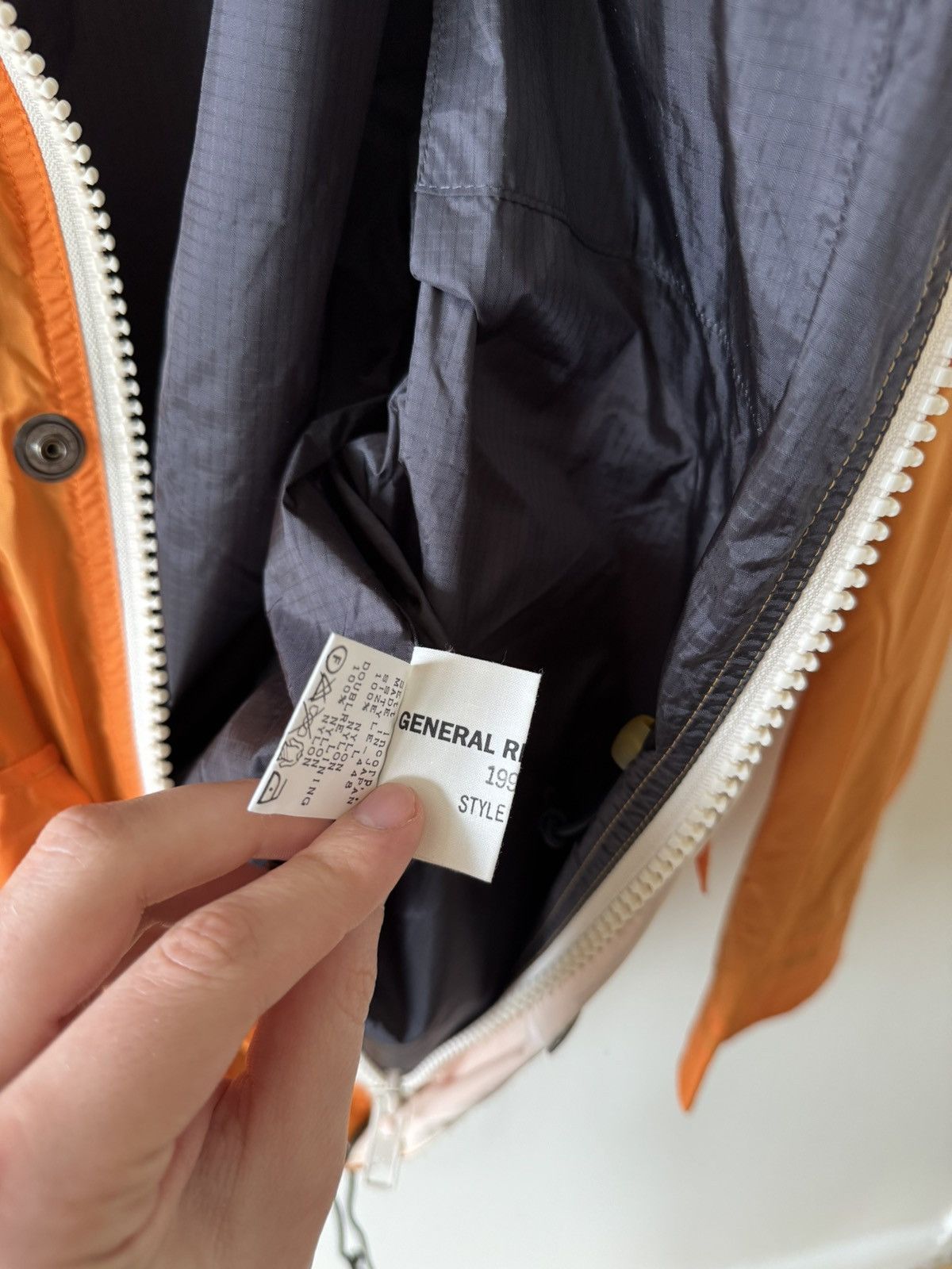 General Research 1999 Parasite Windbreaker Style 448 Size US L / EU 52-54 / 3 - 12 Thumbnail