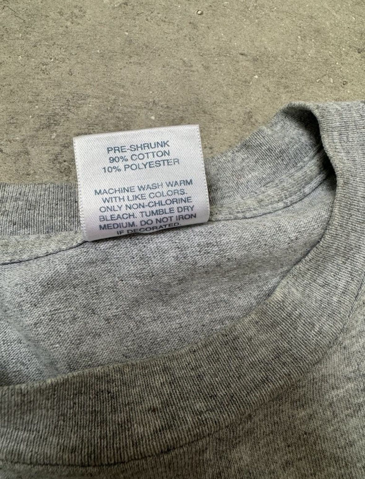 Supreme RARE SUPREME BOX LOGO OG BOLD FONT 00’s Size US M / EU 48-50 / 2 - 4 Thumbnail