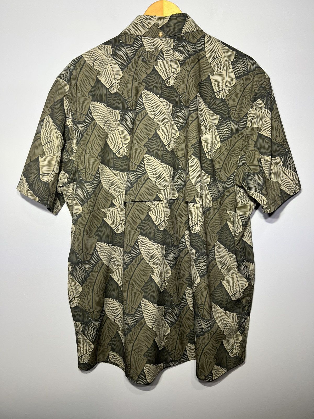 Duluth Trading Company Duluth Trading Untucked Men’s Button Down Shirt Hawaiian Size US L / EU 52-54 / 3 - 3 Thumbnail
