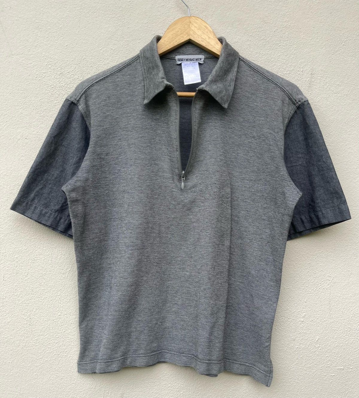 Designer × Issey Miyake × Japanese Brand Issey Miyake Half Zipper Polo Tee Size US M / EU 48-50 / 2 - 9 Thumbnail