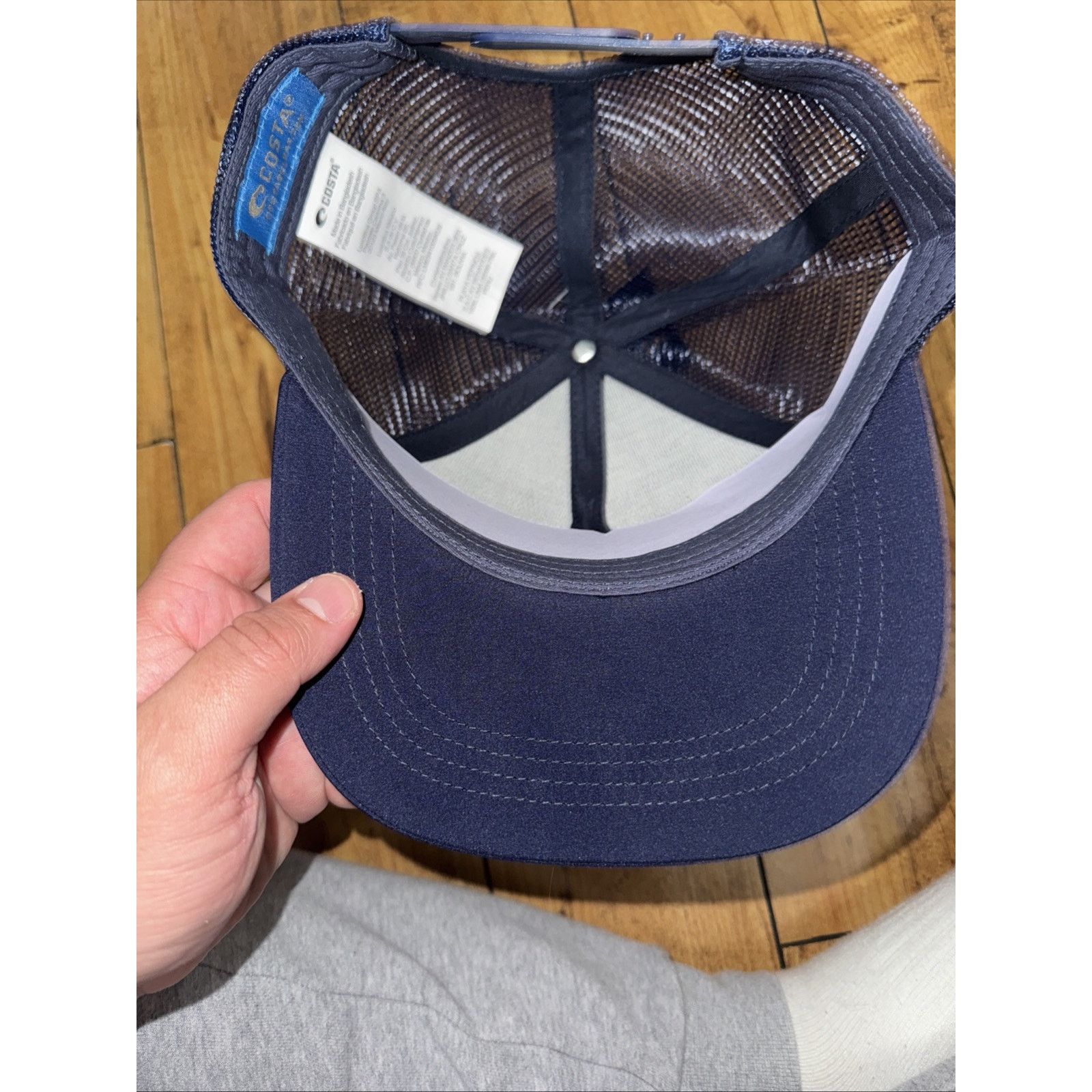 Costa Del Mar × Oakley Costa Low Pro Trucker Hat Navy Blue Adjustable SnapBack BNWT Size ONE SIZE - 3 Thumbnail
