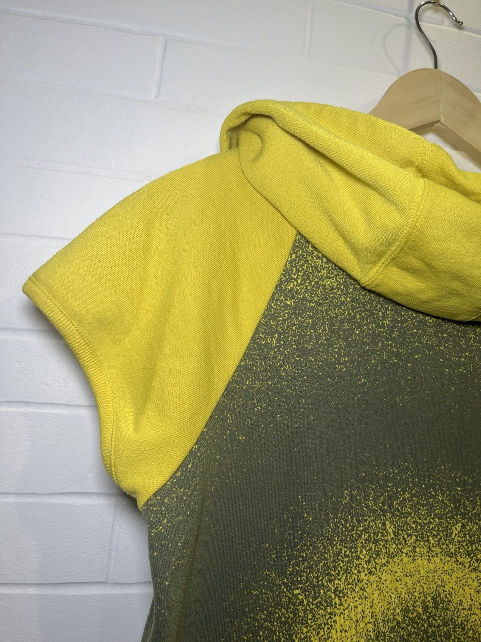 Diesel Diesel women's Sleeveless Hoodie vintage 90s Size M / US 6-8 / IT 42-44 - 6 Thumbnail