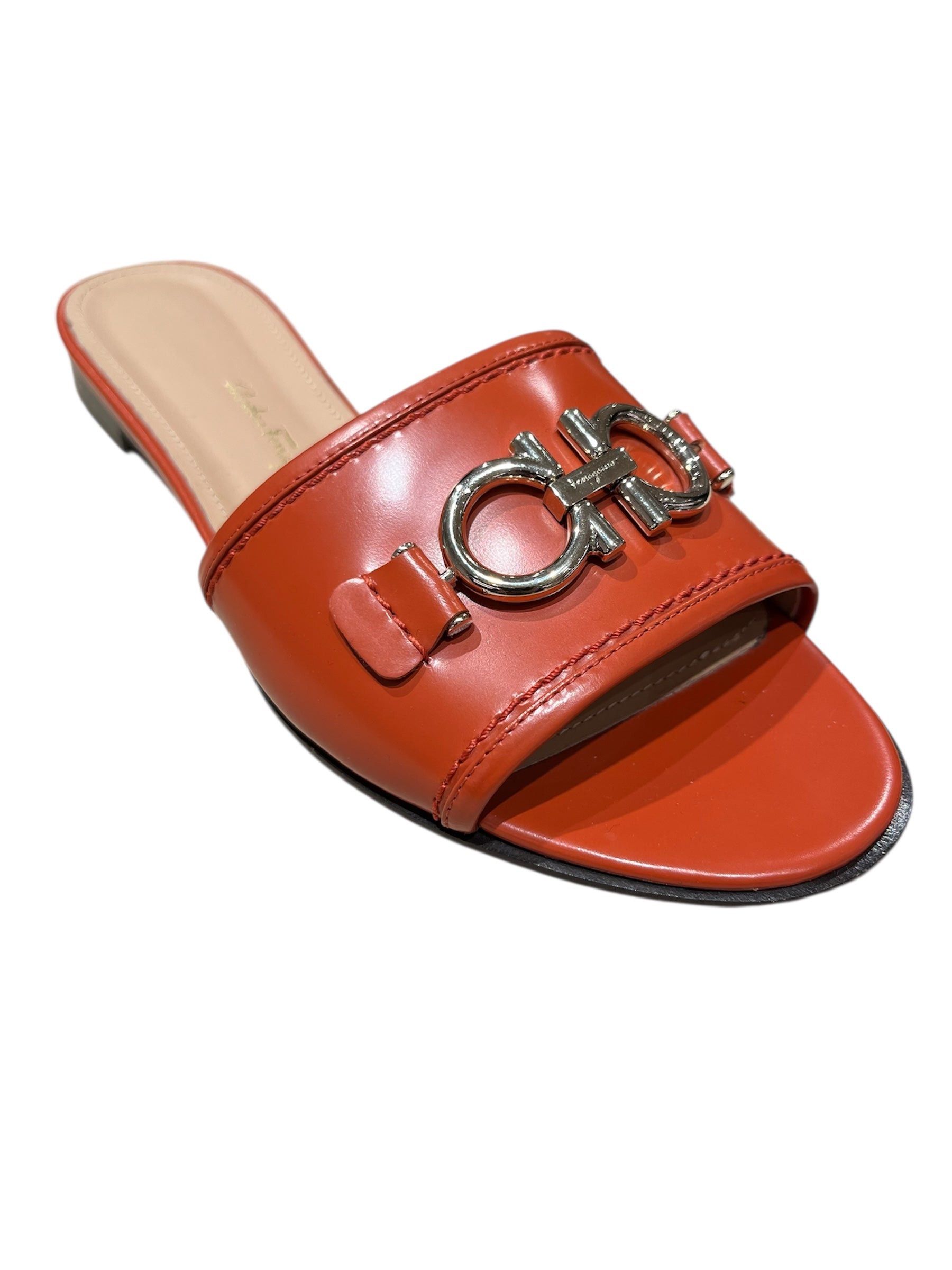 Salvatore Ferragamo Ferragamo Logo Rhodes Slide Sandals SIZE 6 Size ONE SIZE - 1 Thumbnail