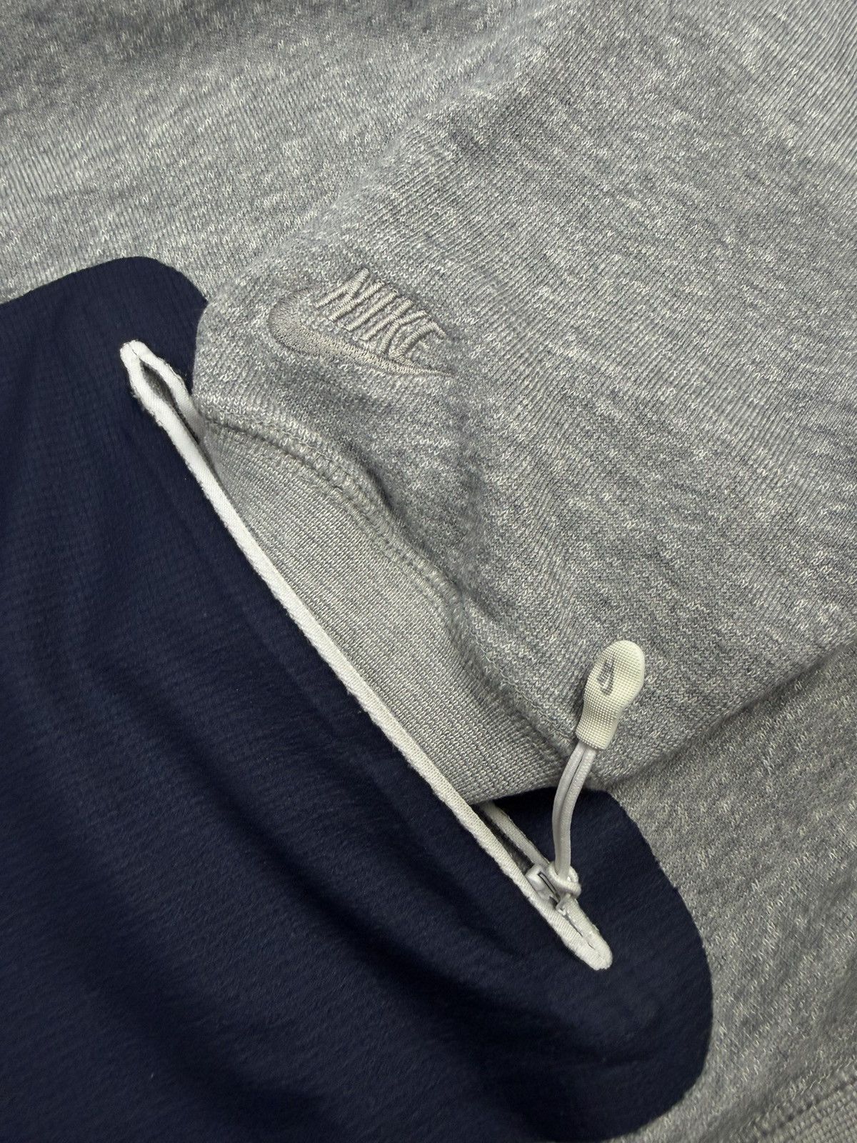 Nike RARE NIKE United States Soccer Sweatshirt Vintage Streerwear Size US XL / EU 56 / 4 - 12 Thumbnail