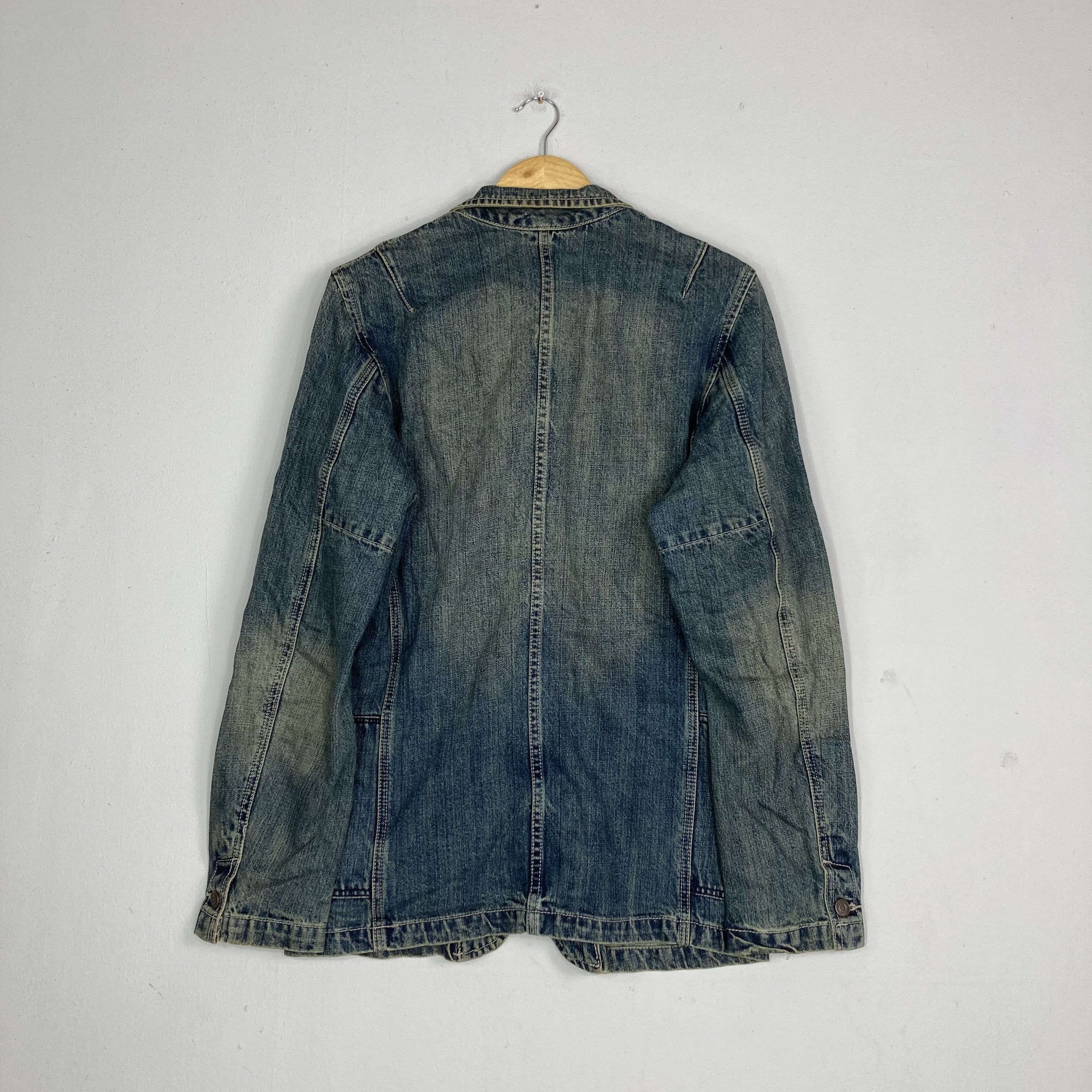 Vintage Vintage LEVIS LVC Denim Chore Jacket Button Levis Workwear Size US L / EU 52-54 / 3 - 2 Thumbnail