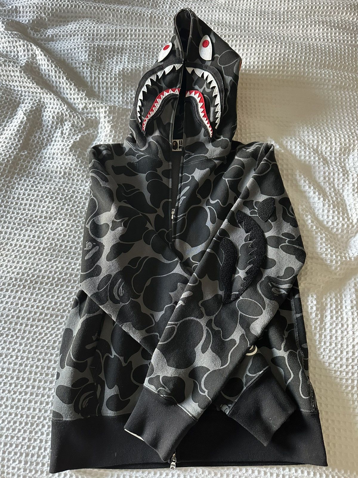 Bape Big ABC Solid Camo Detachable Shark Full Zip Hoodie Size US M / EU 48-50 / 2 - 2 Thumbnail