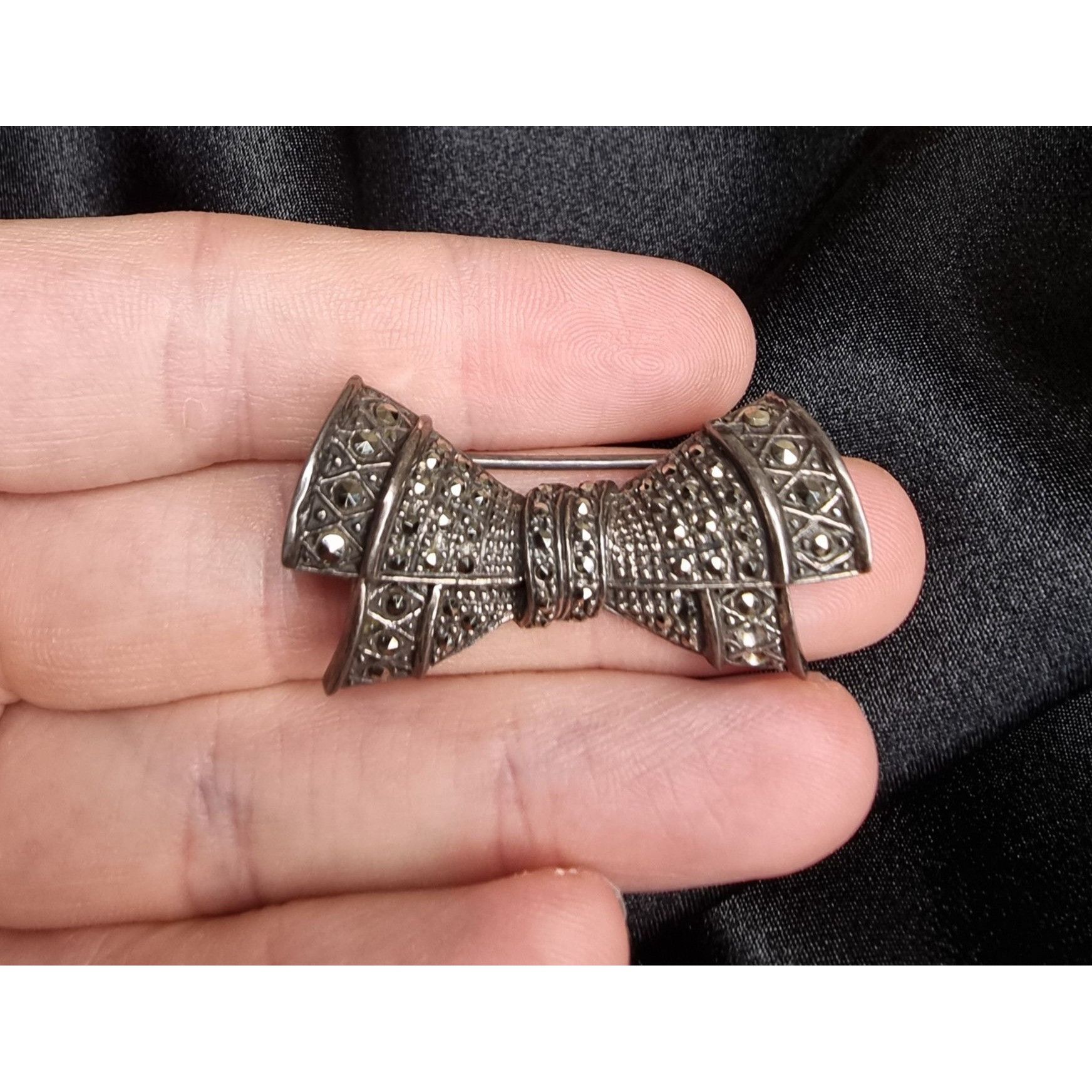 Vintage Vintage 925 Sterling Silver Marcasite Bow Brooch Pin Elegant Size ONE SIZE - 5 Thumbnail