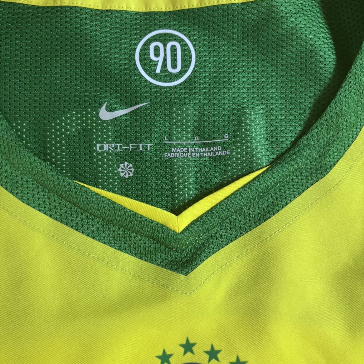 Nike Nike T90 Brazil Ronaldinho 2004 Size US L / EU 52-54 / 3 - 4 Thumbnail