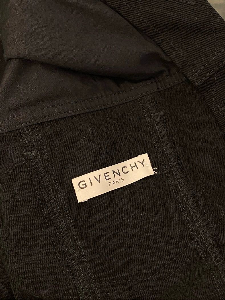 Givenchy Givenchy Short Sleeve T-Shirt Size US M / EU 48-50 / 2 - 6 Thumbnail