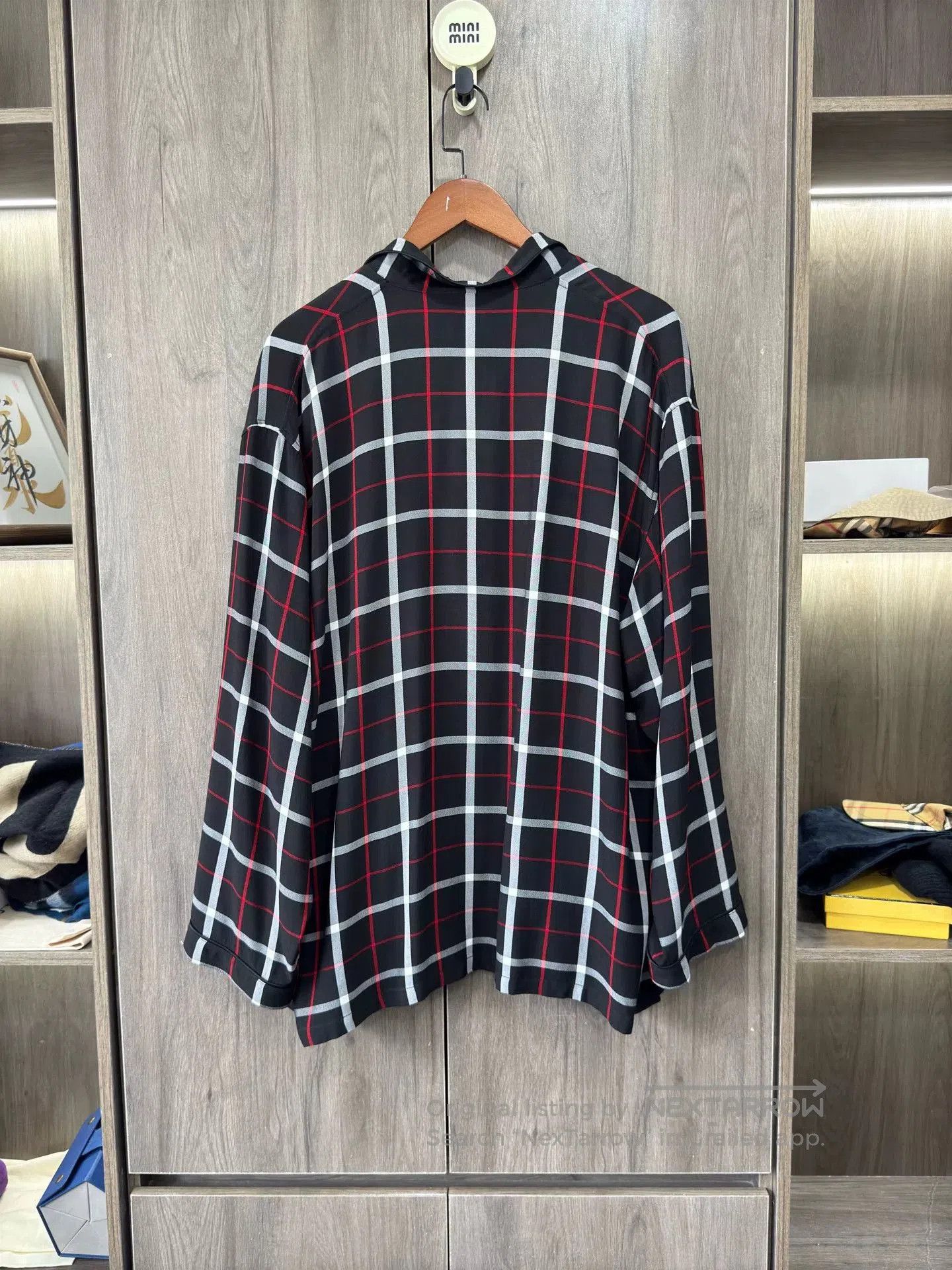 Balenciaga Balenciaga BB Embroidered Check Long Sleeve Shirt. Size US S / EU 44-46 / 1 - 2 Thumbnail
