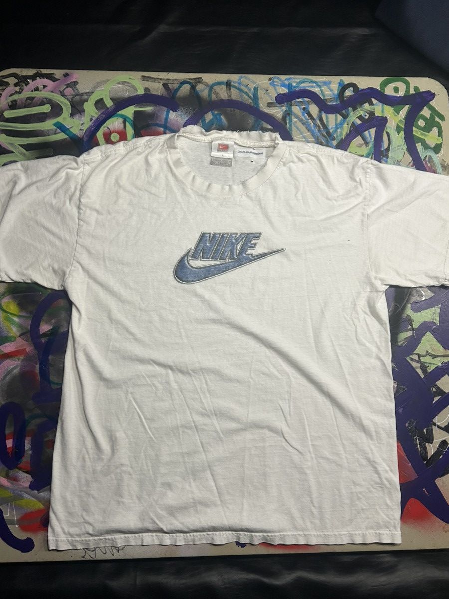 Nike Vintage Nike tee Size US L / EU 52-54 / 3 - 1 Thumbnail