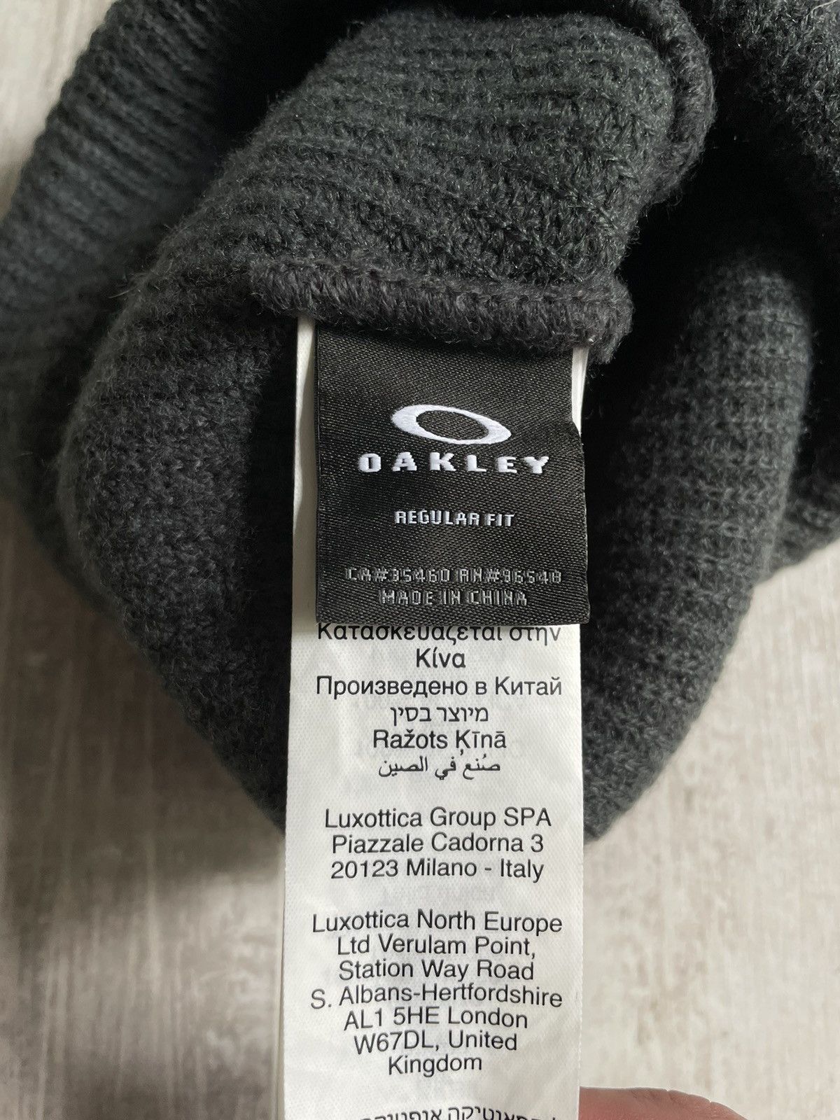 Oakley × Vintage Vintage Oakley Beany Hat Y2K Gray Outdoor RARE Size ONE SIZE - 5 Thumbnail