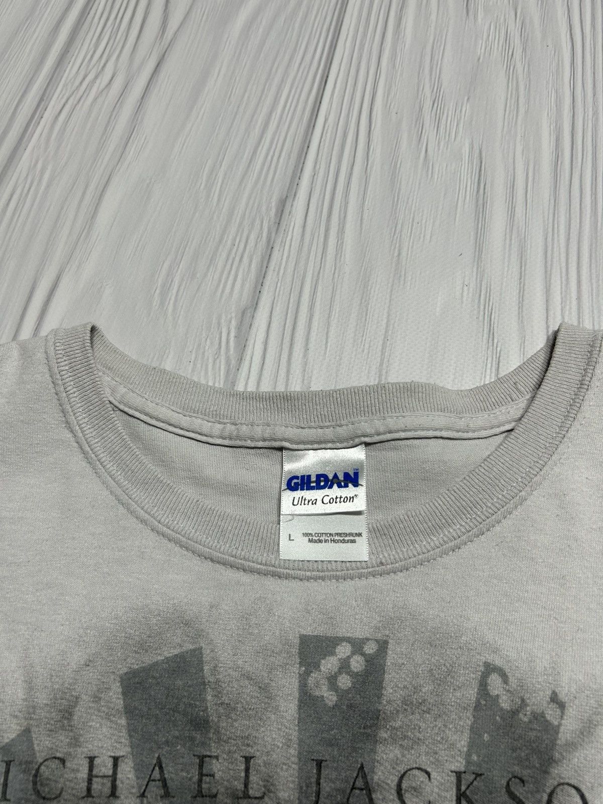 Michael Jackson × Vintage Vintage 2009 Michael Jackson This Is It T-Shirt Size US L / EU 52-54 / 3 - 13 Thumbnail