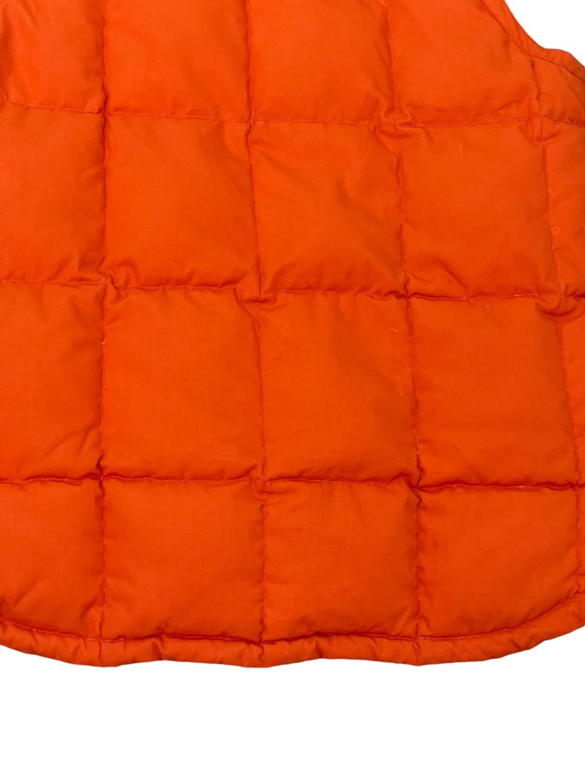 General Research 2010 Down Mountain Research Puff Vest Anarchist Dykes 6🟩6 Size US L / EU 52-54 / 3 - 16 Thumbnail