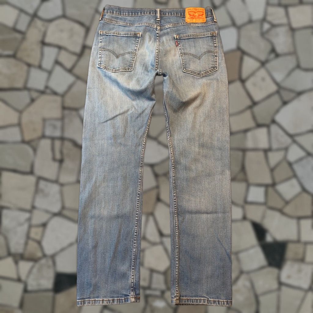 Levi's Levi's 513 Slim Straight Jeans Mens 34x32 Light Blue Denim 5-Pocket Zip Belt Loops Regular Straight Cotton Blend Classic Western 90s USA Ranch Car Size US 34 / EU 50 - 1 Thumbnail