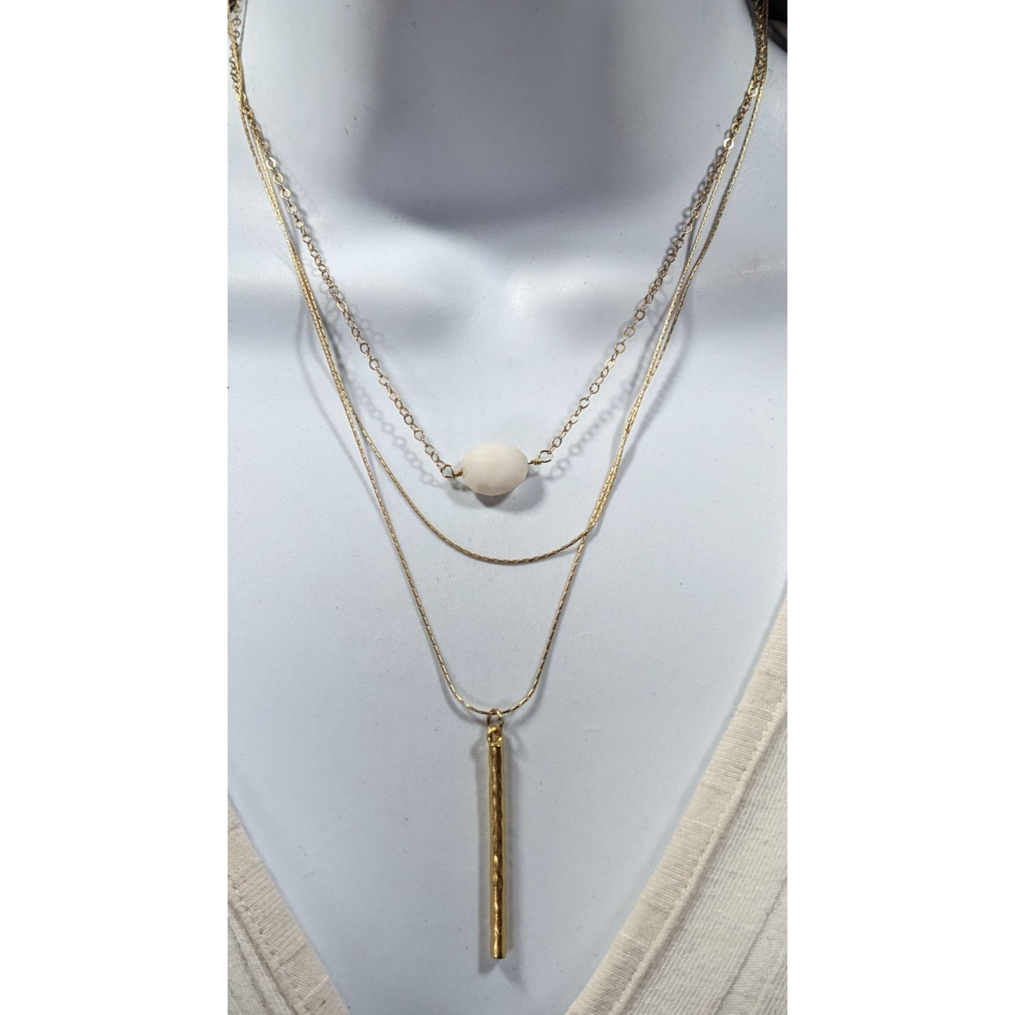Other Elegant Multilayer Gold Tone Chain And Pendant Necklace Size ONE SIZE - 3 Thumbnail