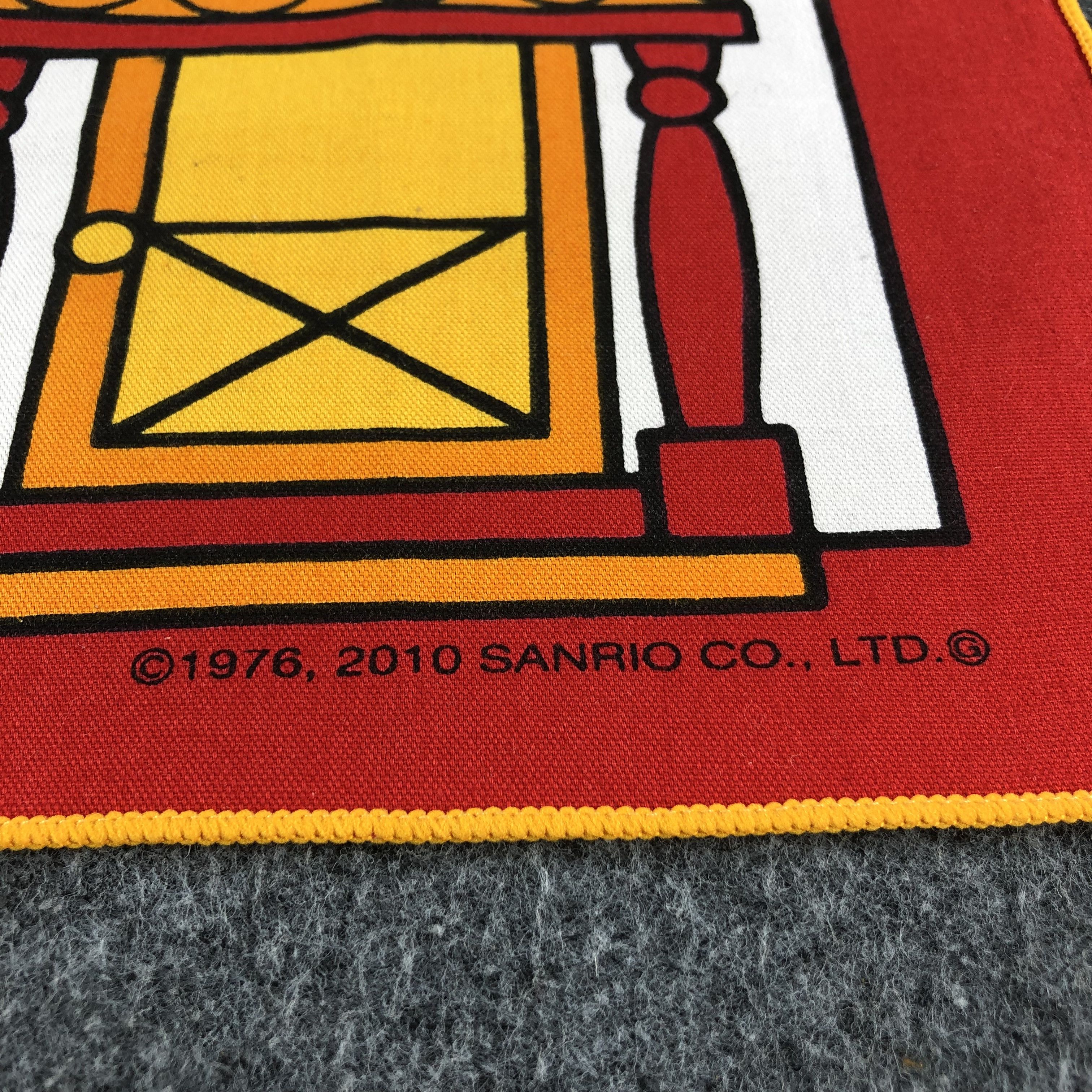 Anime × Japanese Brand × Vintage Hello Kitty Family Handkerchief Neckerchief Bandana X39 Size ONE SIZE - 7 Thumbnail