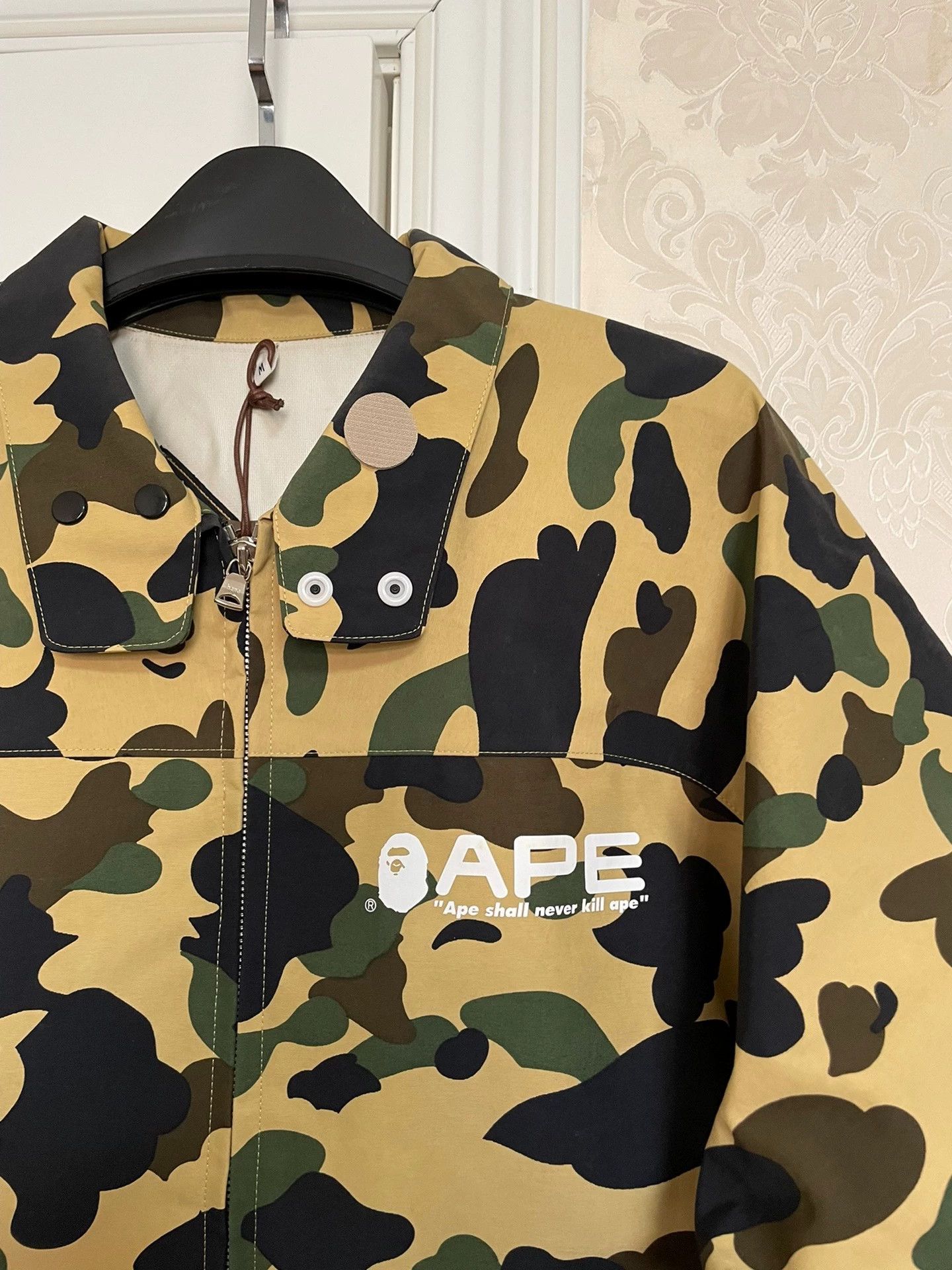 Bape BAPE Early Yellow Camo GORE-TEX Jacket M Size US M / EU 48-50 / 2 - 6 Thumbnail