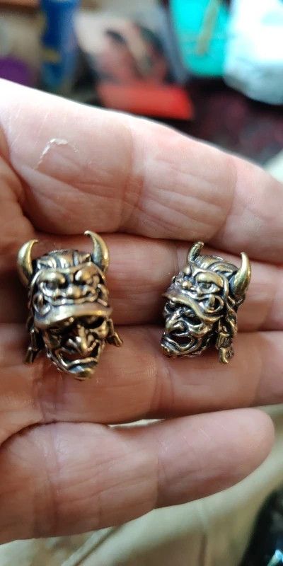 Handmade 3Pcs Samurai Helmet Knife Beads Paracord Bead Zipper Charms Size ONE SIZE - 2 Thumbnail