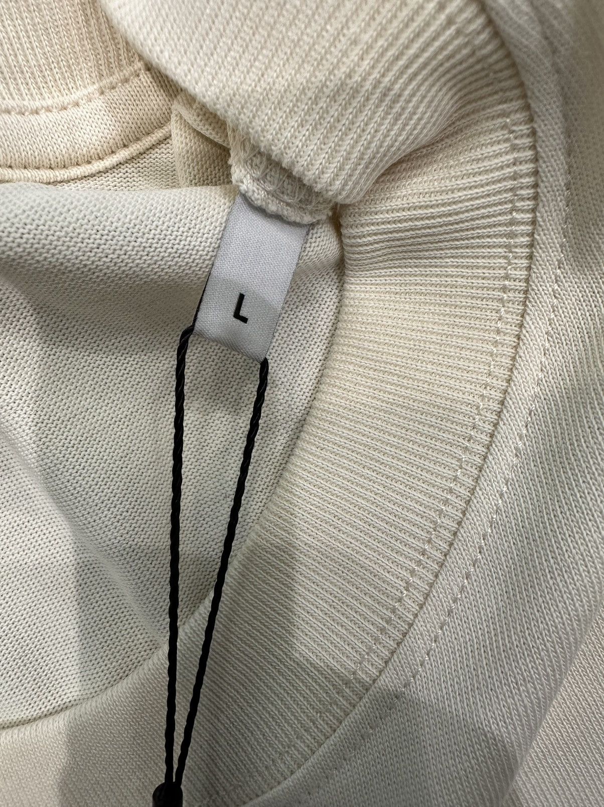 AMI AMI - ADC Tshirt White Cream Size US L / EU 52-54 / 3 - 3 Thumbnail