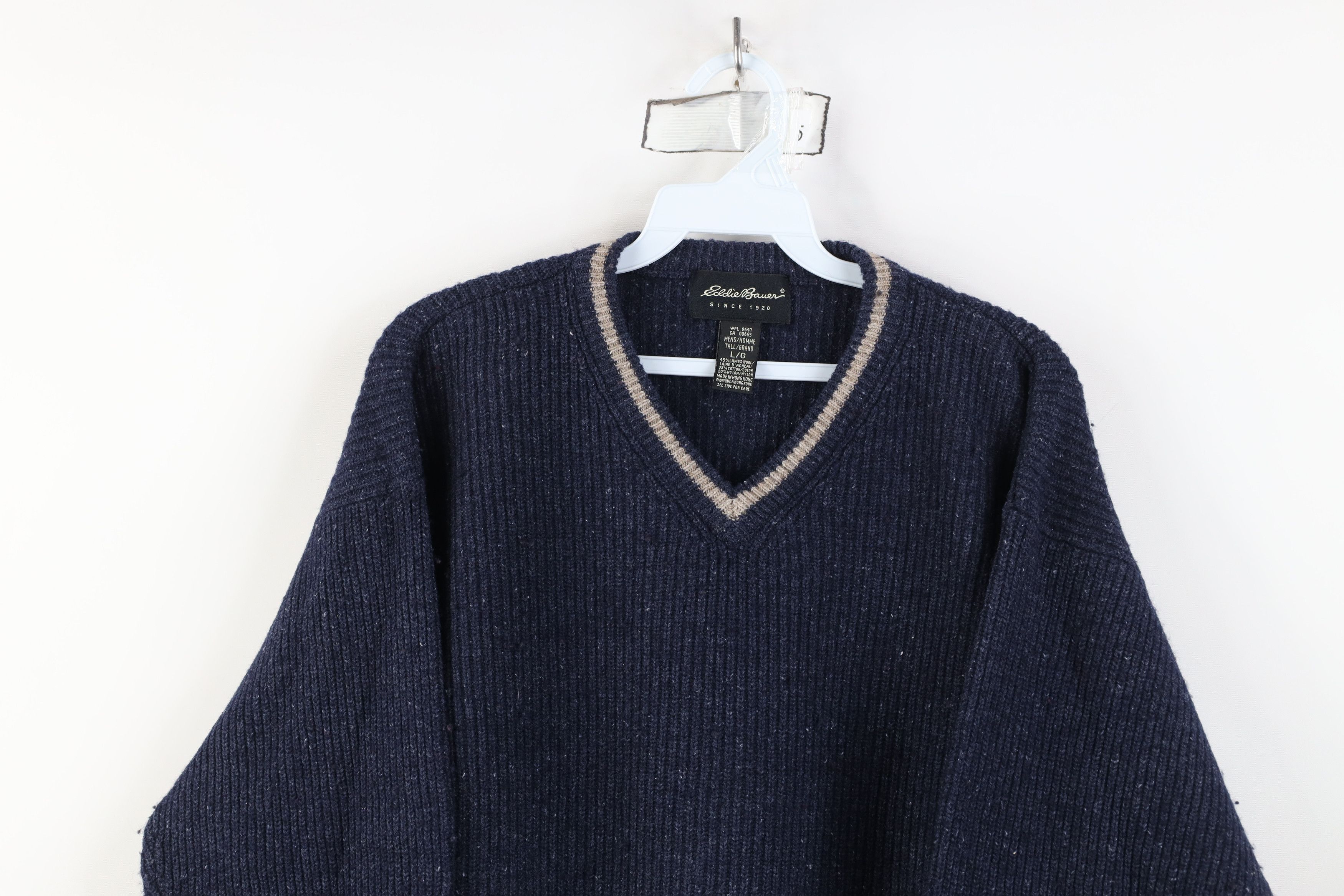 Eddie Bauer Vintage 90s Eddie Bauer Lambswool Ribbed Knit V-Neck Sweater Size US L / EU 52-54 / 3 - 2 Thumbnail