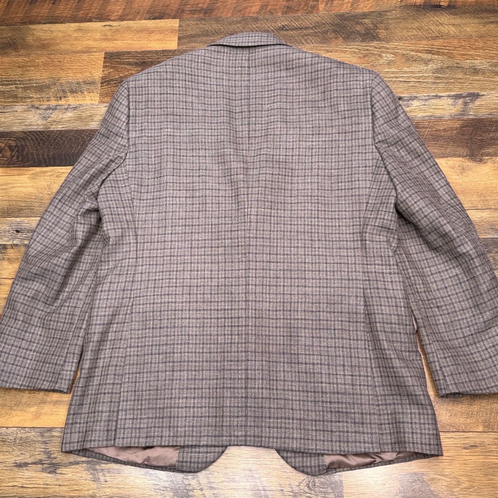 Jos. A. Bank Jos. A. Bank Signature Collection Blazer 44R Gray Plaid Sport Coat Size 44R - 2 Thumbnail