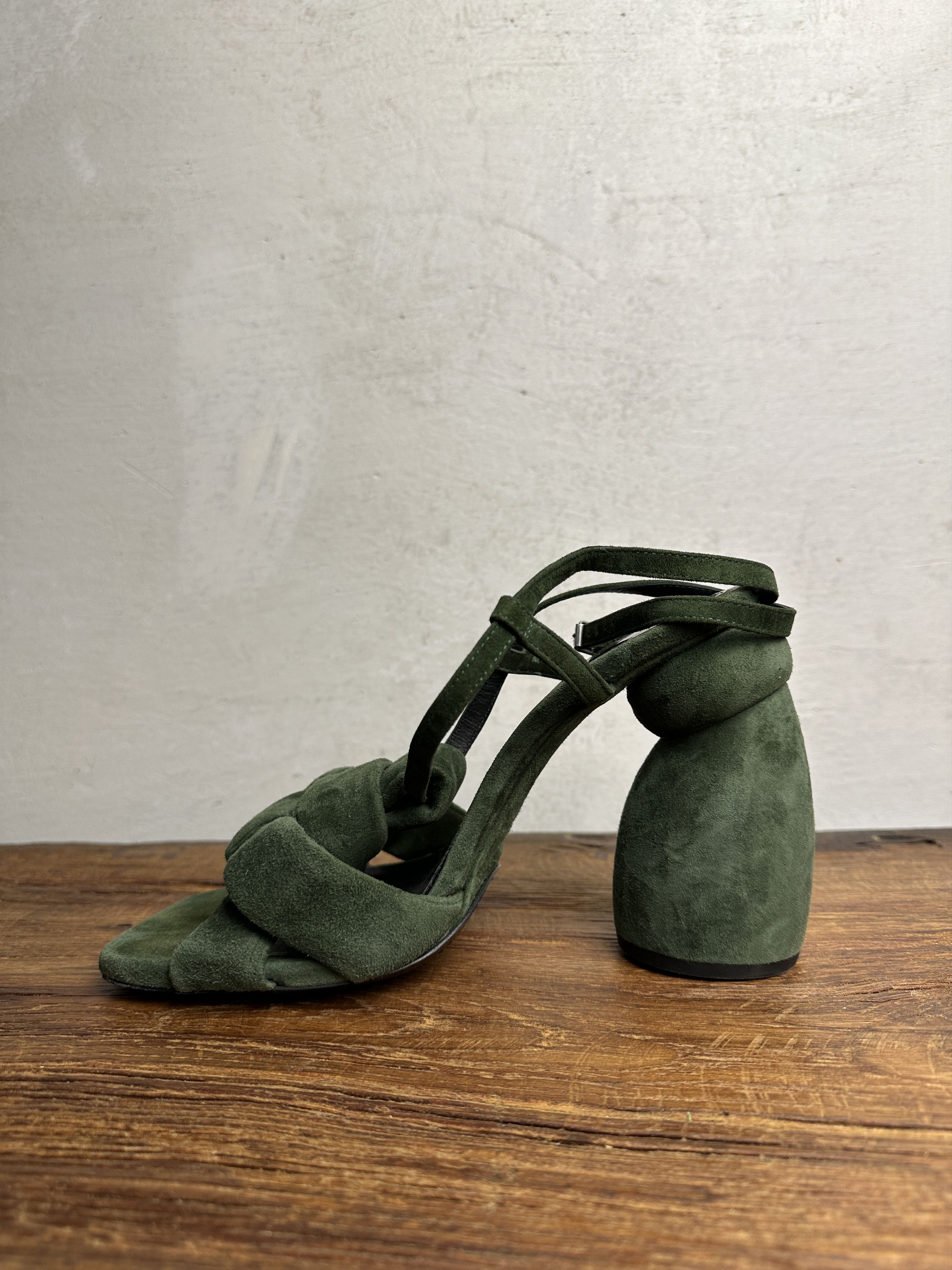 Dries Van Noten Dries Van Noten SS16 Suede Sandals Size US 9.5 / IT 39.5 - 4 Thumbnail