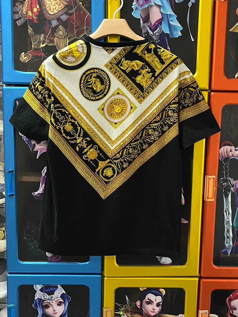 Versace Versace Printed T-shirts Size US M / EU 48-50 / 2 - 2 Thumbnail