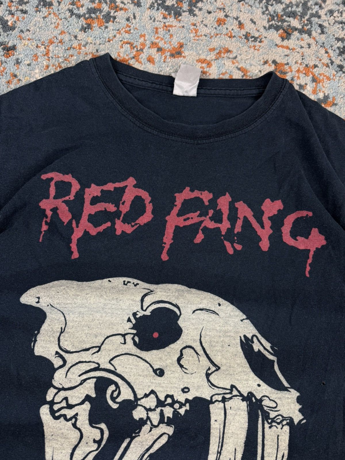 Band Tees Rare vintage 00s Red Fang graphic band tee portland oregon Size US M / EU 48-50 / 2 - 6 Thumbnail