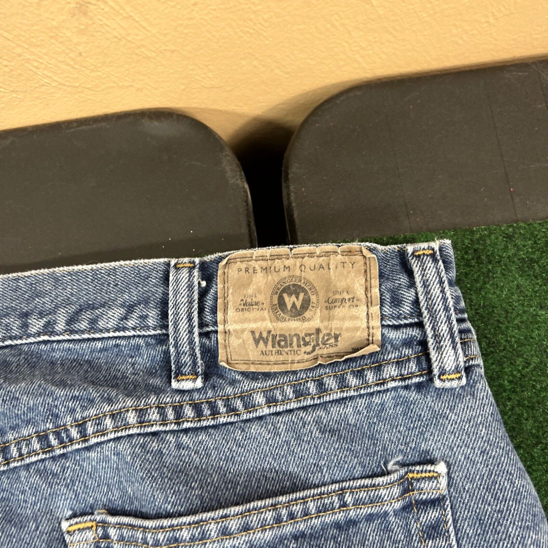 Wrangler Wrangler Authentics Jeans Straight Leg Blue Denim Men's Sz. 38x29 Size US 38 / EU 54 - 4 Thumbnail
