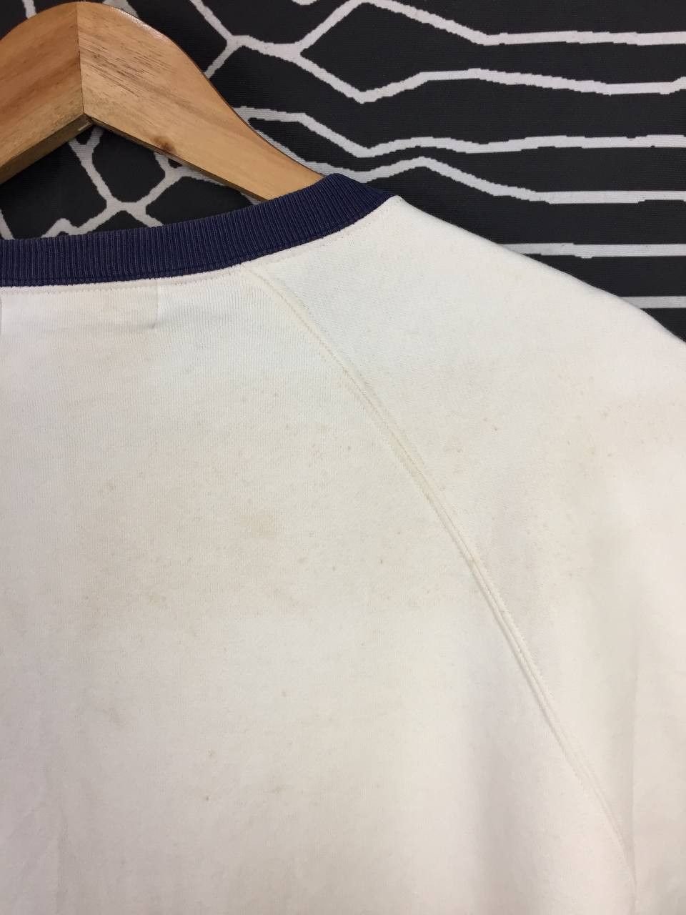 Ralph Lauren Vtg 90s Ralph Lauren Cream Golf Crest Logo Sweatshirt Size M Size US M / EU 48-50 / 2 - 17 Thumbnail