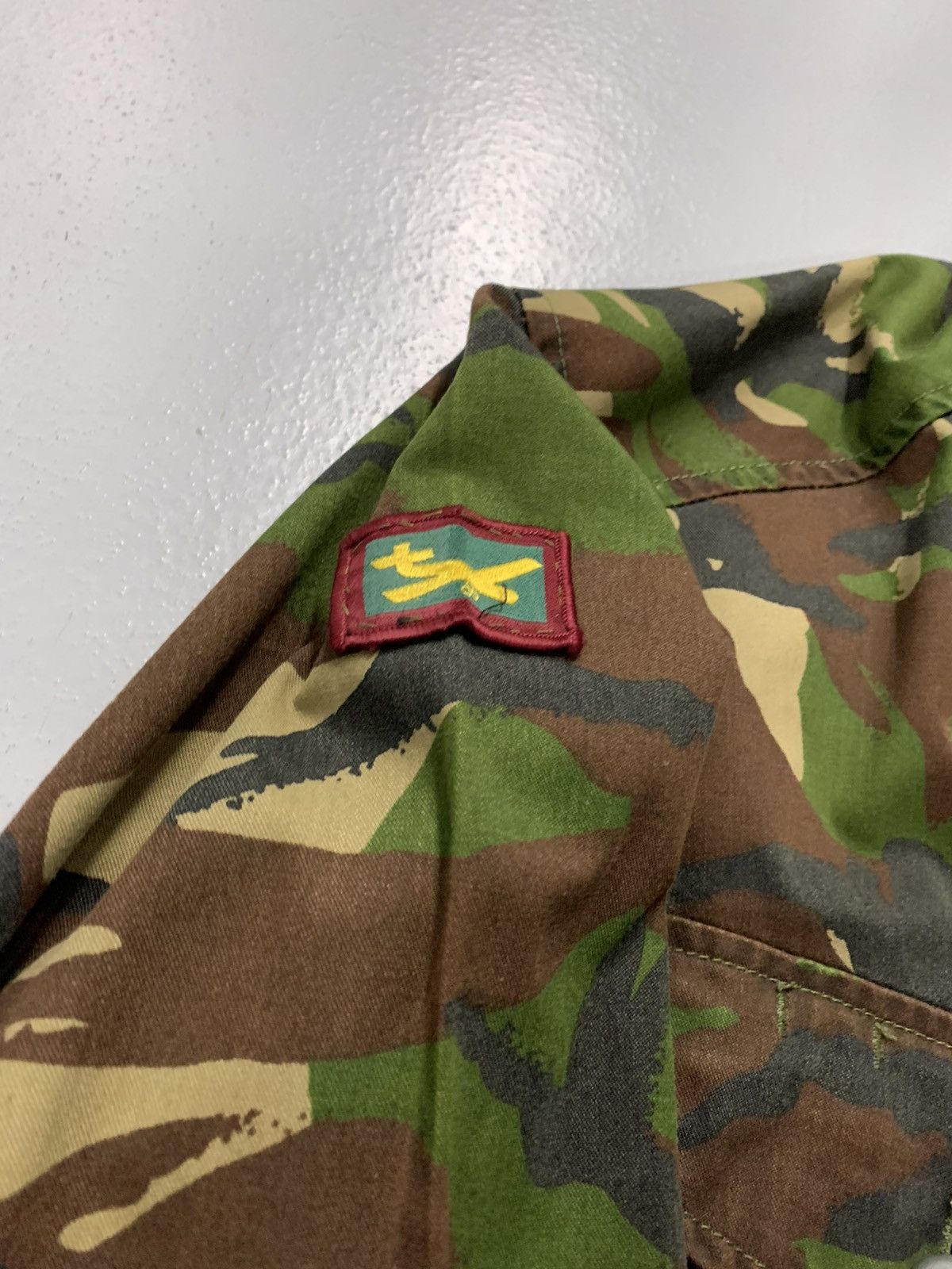Other British DPM Camo Combat Jacket w/ Patches - Fits M/L Size US M / EU 48-50 / 2 - 3 Thumbnail