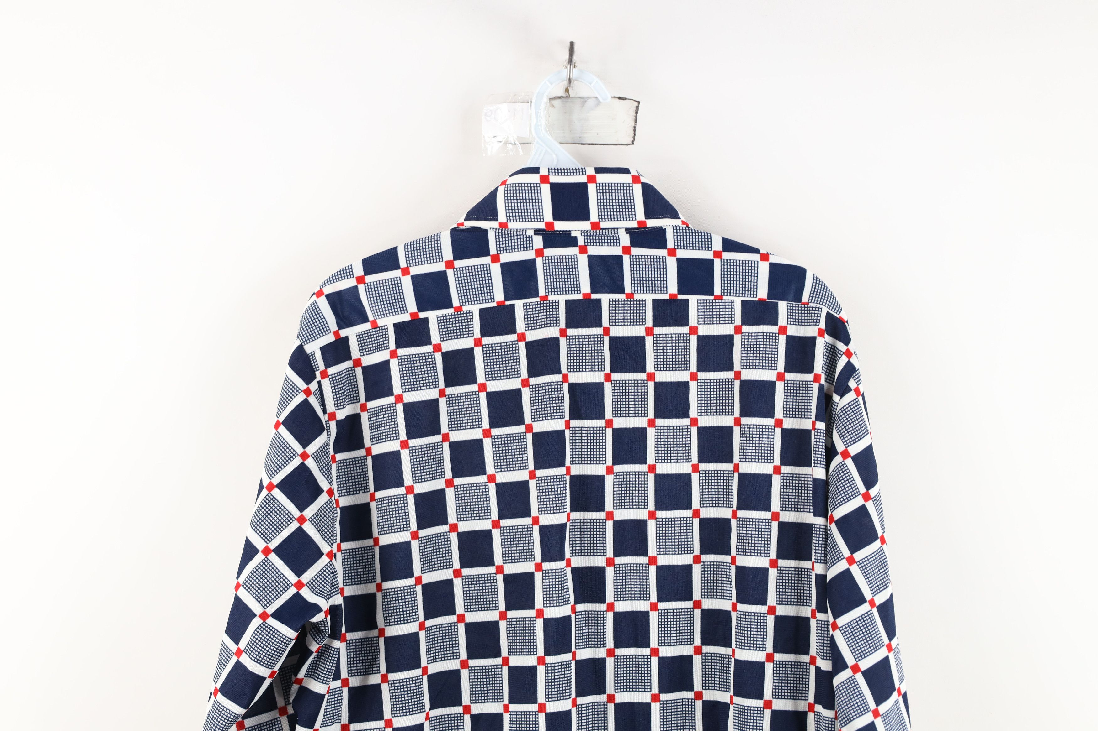 Vintage Vintage 70s Streetwear Knit Collared Button Shirt Size US L / EU 52-54 / 3 - 11 Thumbnail