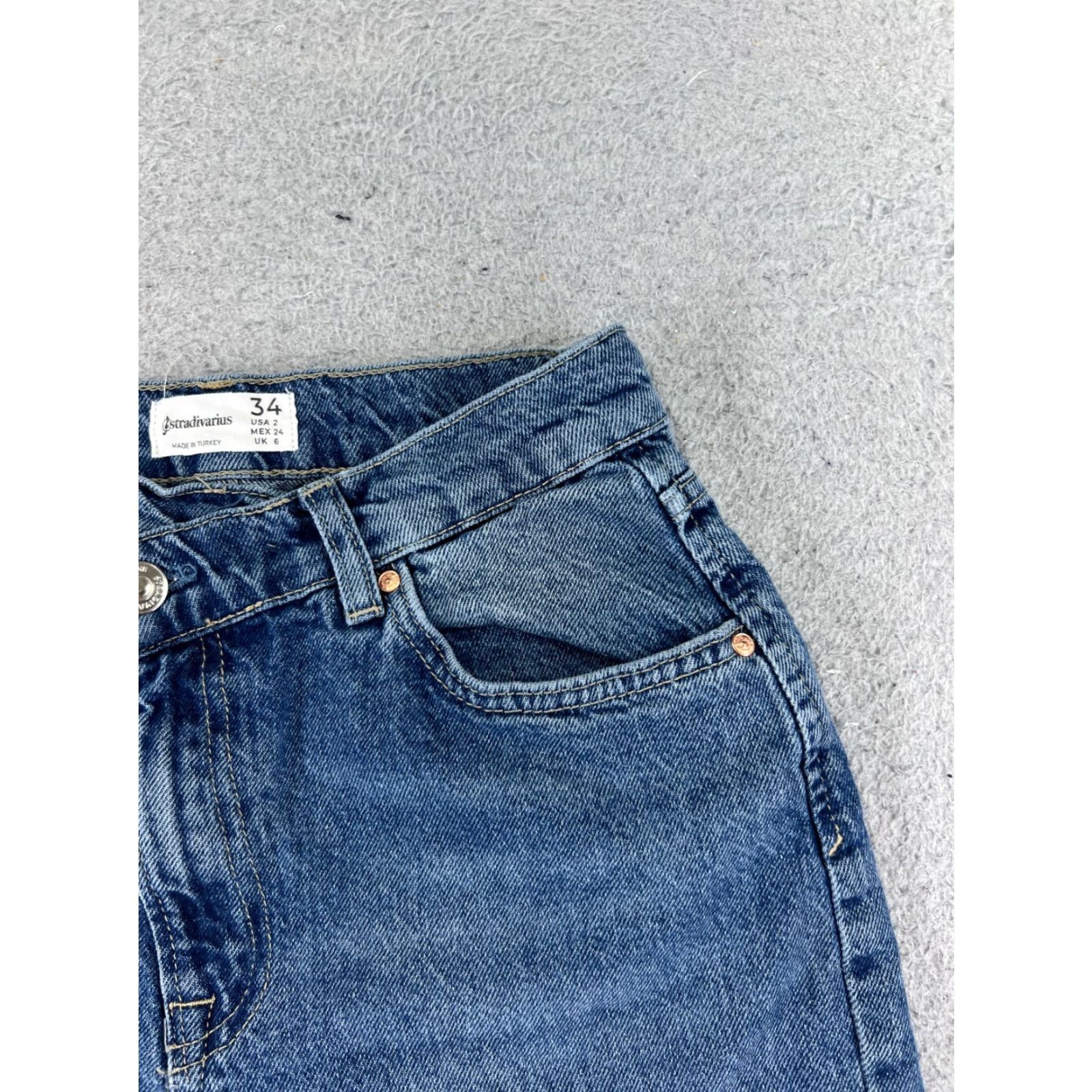 Stradivarius Stradivarius Shorts Womens Blue Denim Jean Cutoff Mid Rise Cotton Stretch 23x4 2 Size 26" / US 2 / IT 38 - 5 Thumbnail