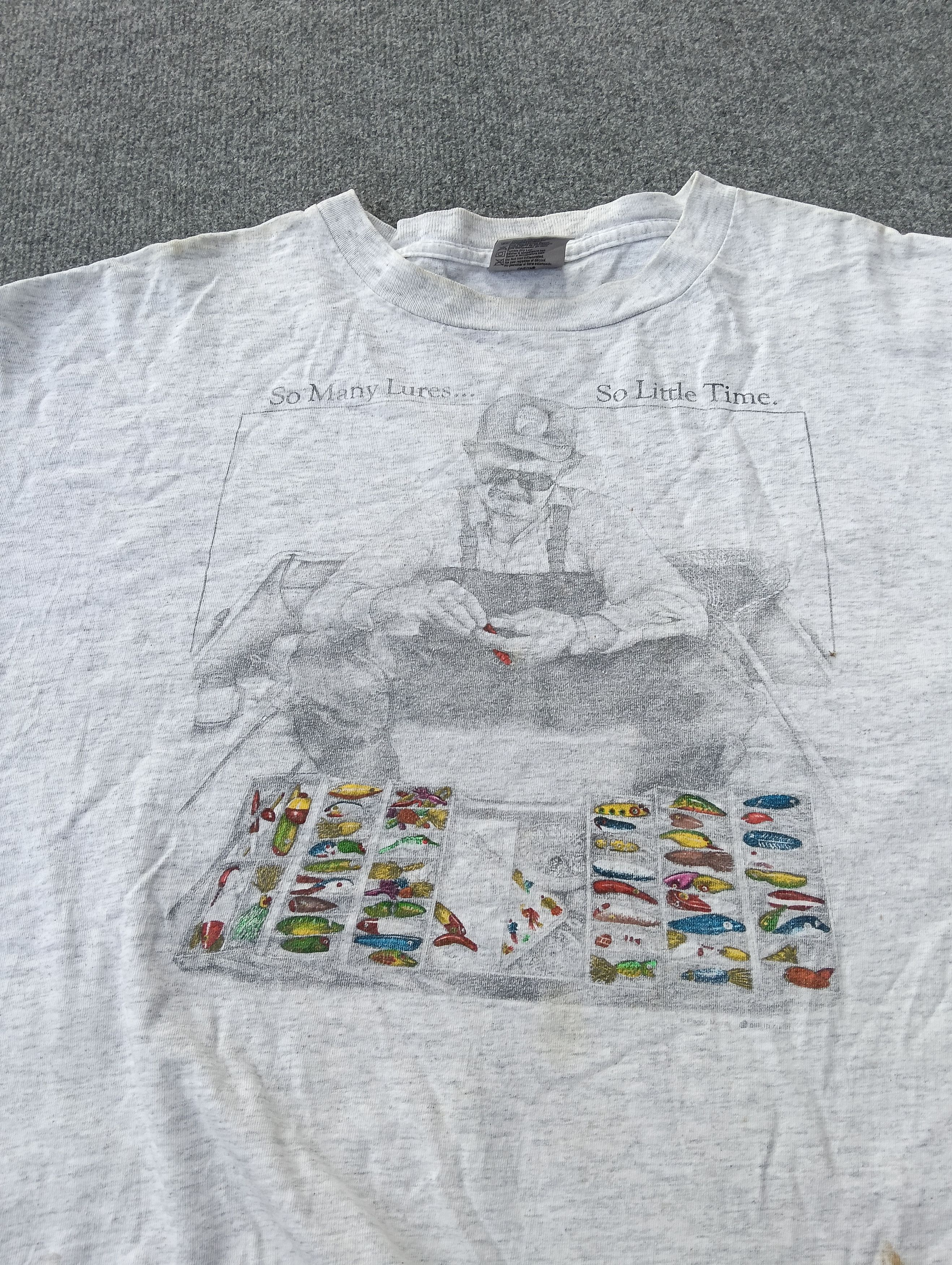 Vintage Vintage fishing Tshirt. Size US XL / EU 56 / 4 - 8 Thumbnail
