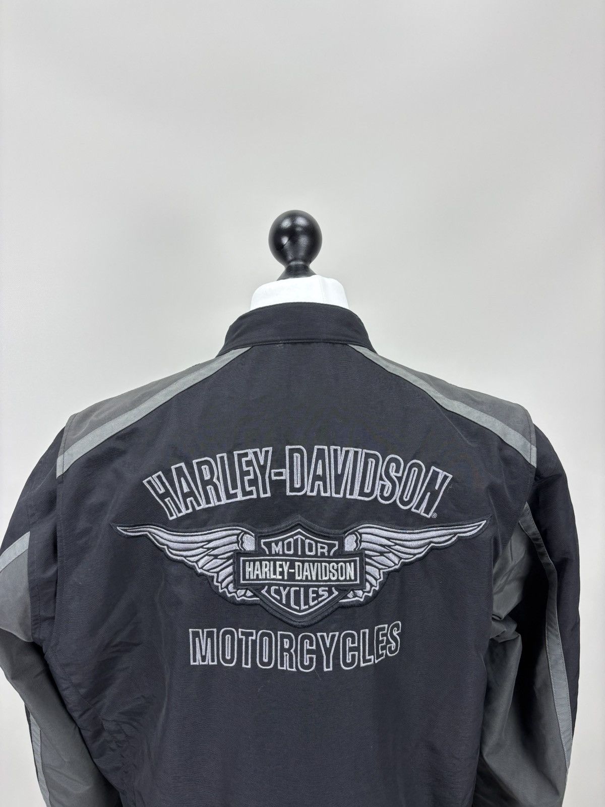 Harley Davidson Mens jacket Harley Davidson Size XL Color Black/Gray Size US XL / EU 56 / 4 - 8 Thumbnail