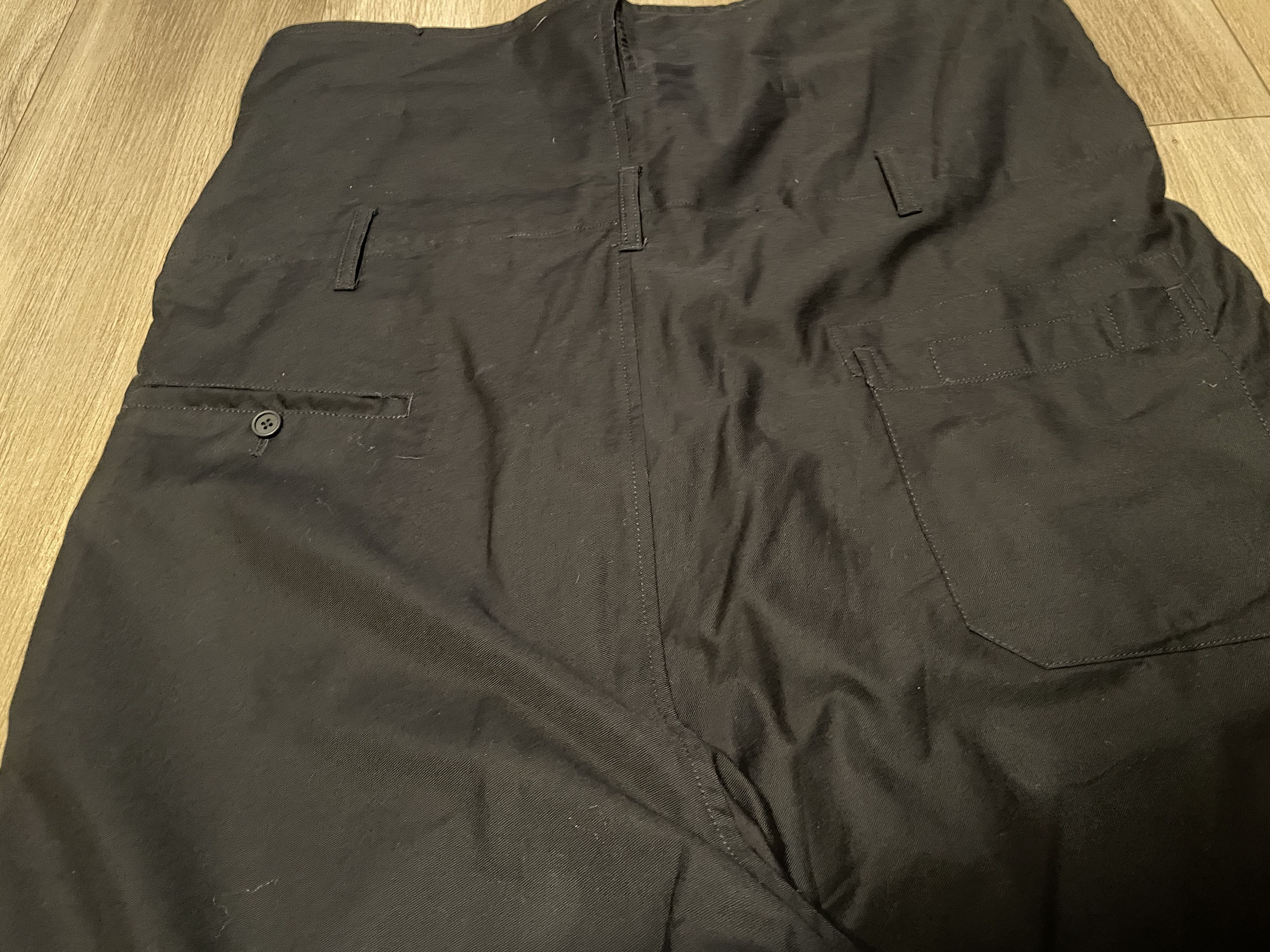 Yohji Yamamoto Yohji Yamamoto Pour Homme Hi-Waist Cropper Pants Size US 32 / EU 48 - 12 Thumbnail