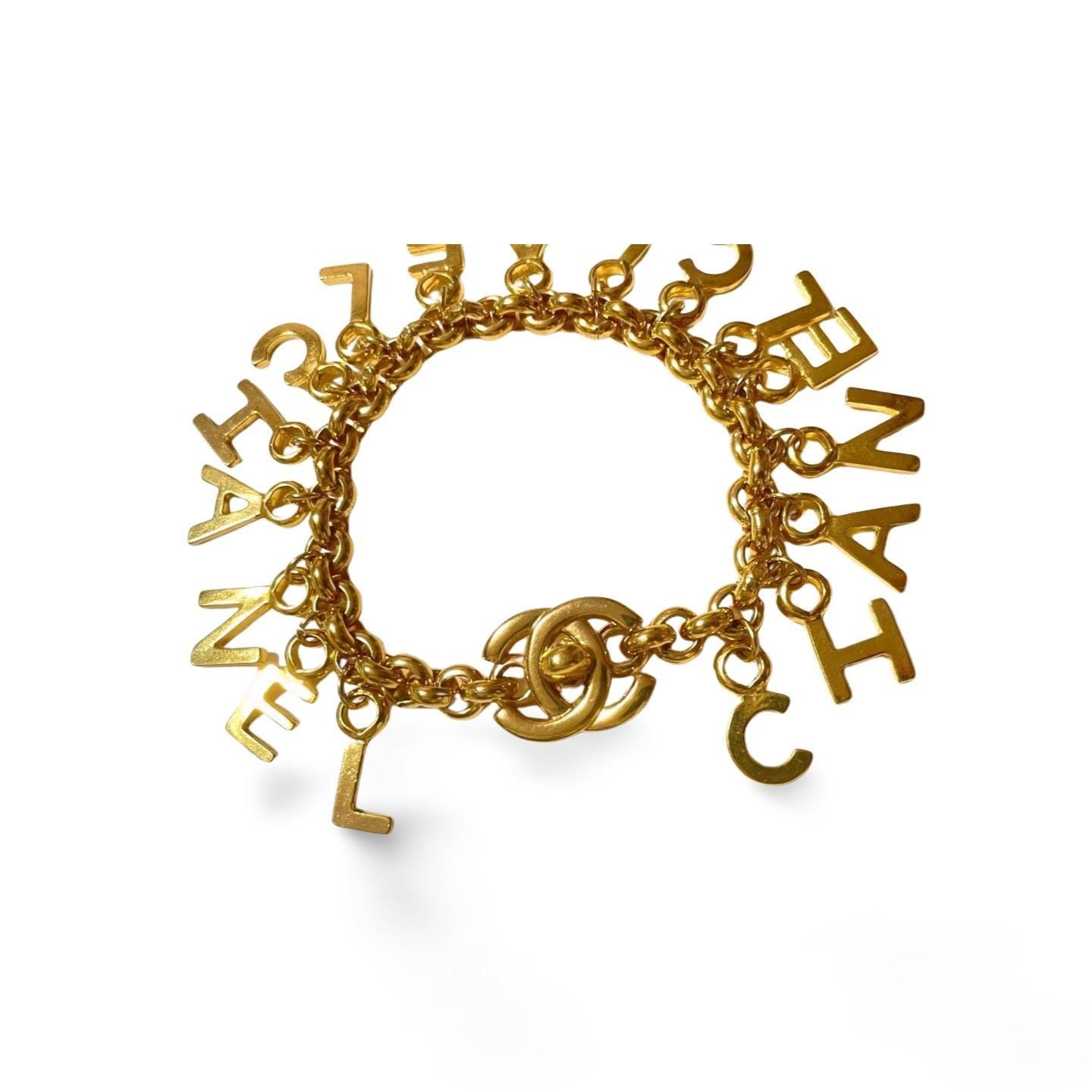 Chanel Vintage Chane letter dangle bracelet with turn lock cc. Size ONE SIZE - 7 Thumbnail