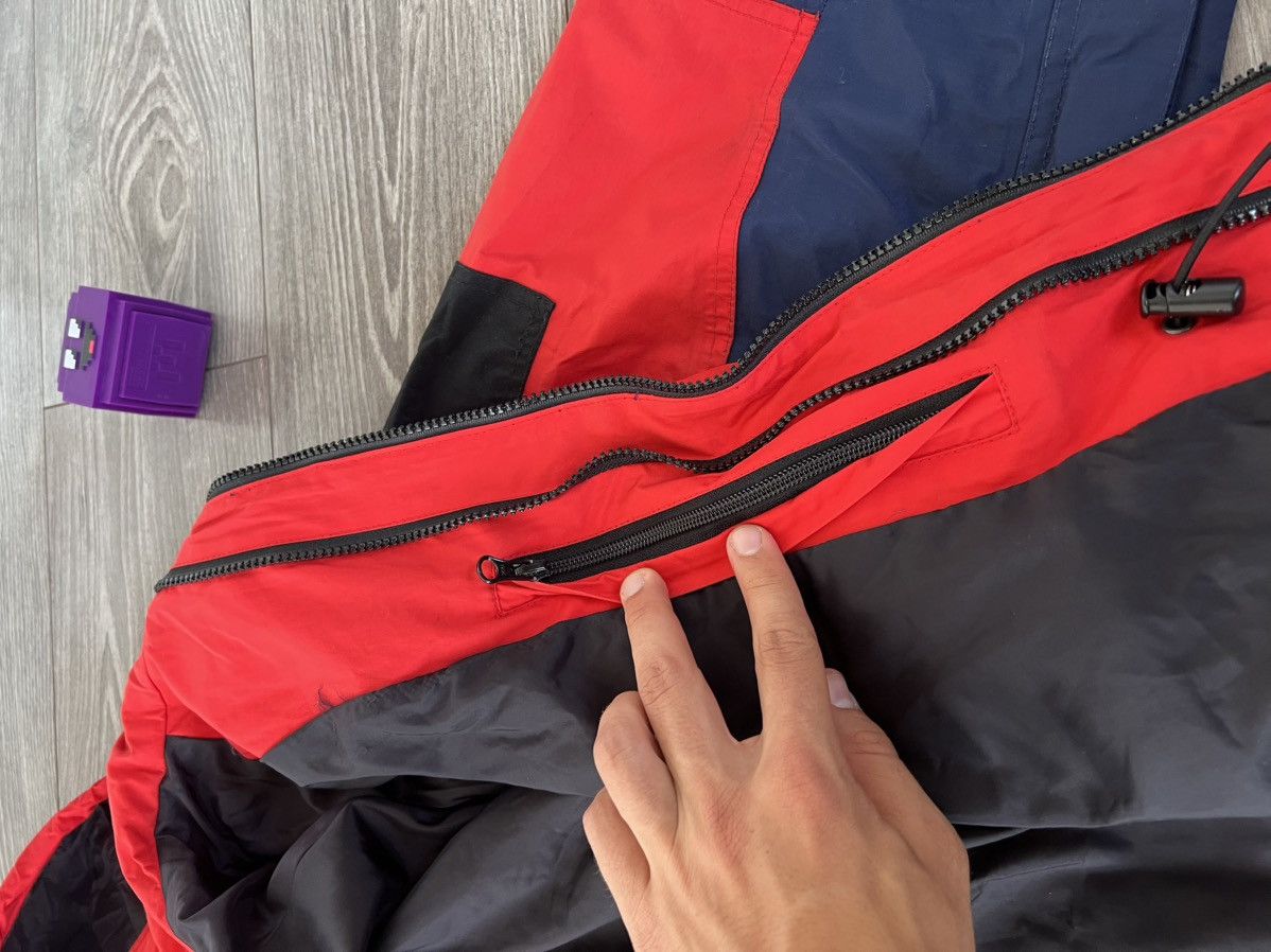 Helly Hansen VINTAGE‼️ Helly Hansen Rare 90s Waterproof Gorpcore Jacket Size US L / EU 52-54 / 3 - 19 Thumbnail